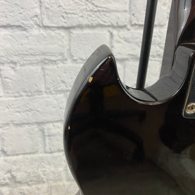 Unknown MIJ SG-Style Short Scale 4 String Bass