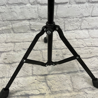 K&M Horn Stand