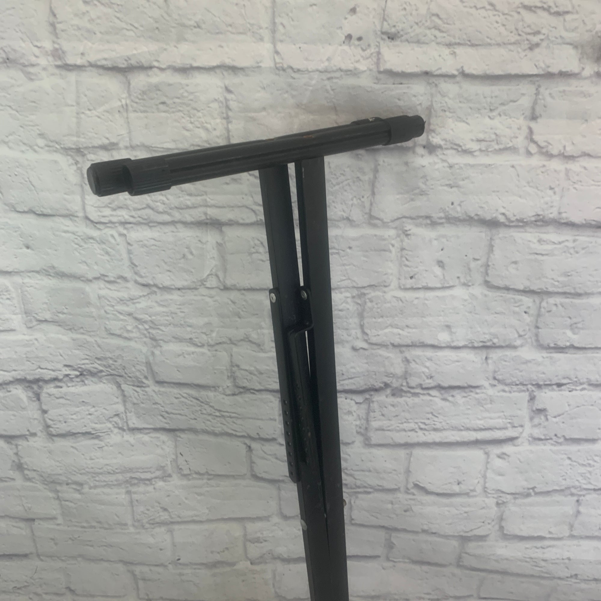 Unknown Keyboard Stand