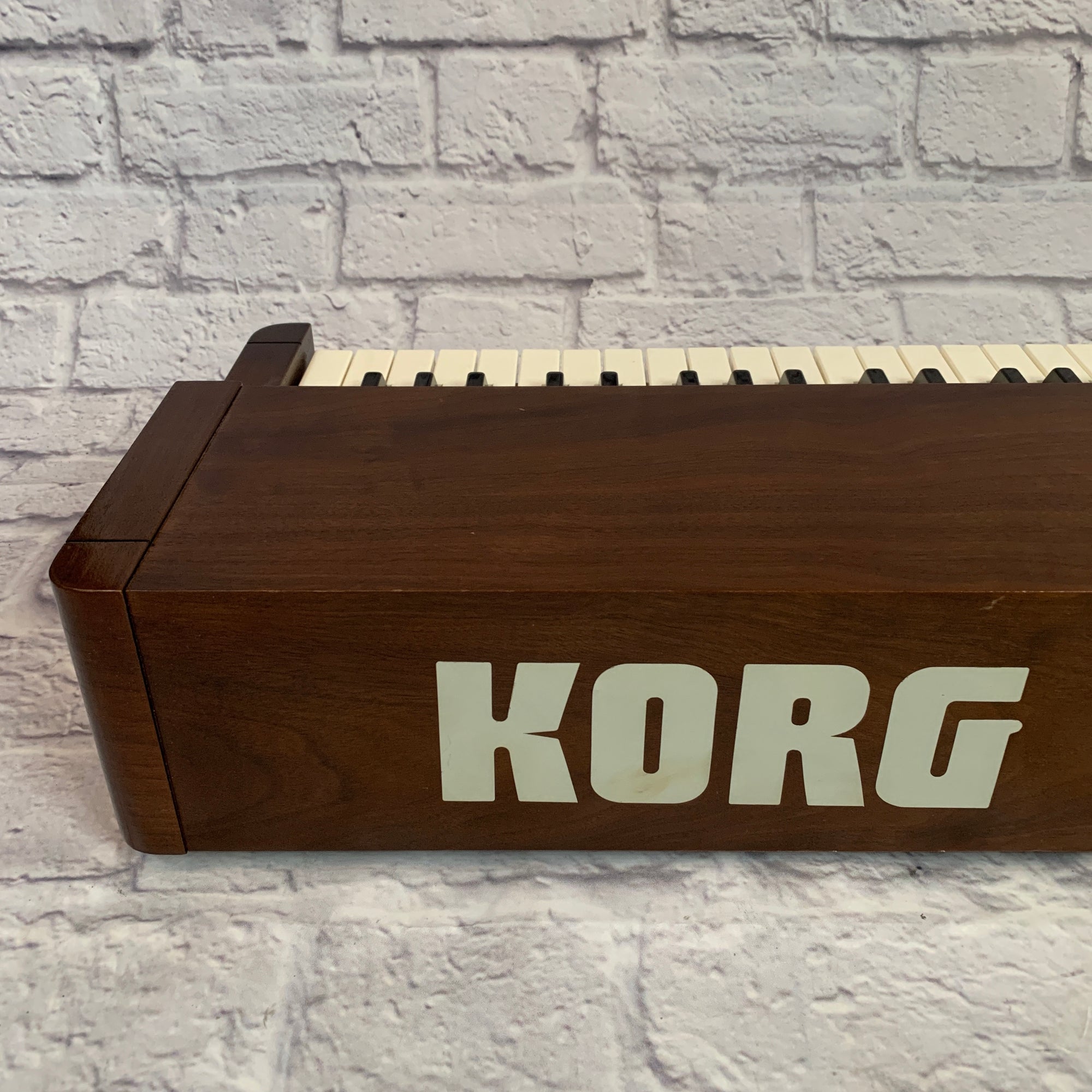 Korg CX-3 Digital Tonewheel Organ w/ Road Case