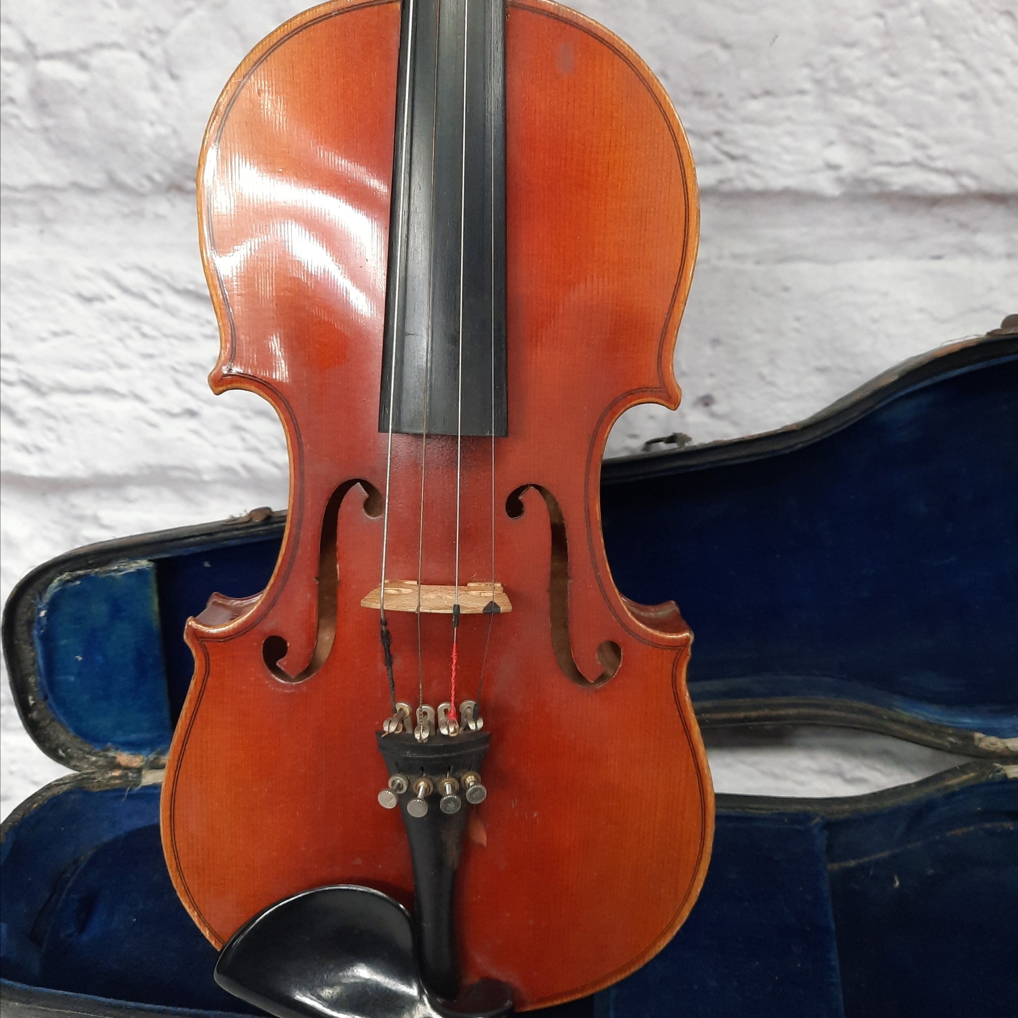 Unbranded 3/4 Violin w/Case