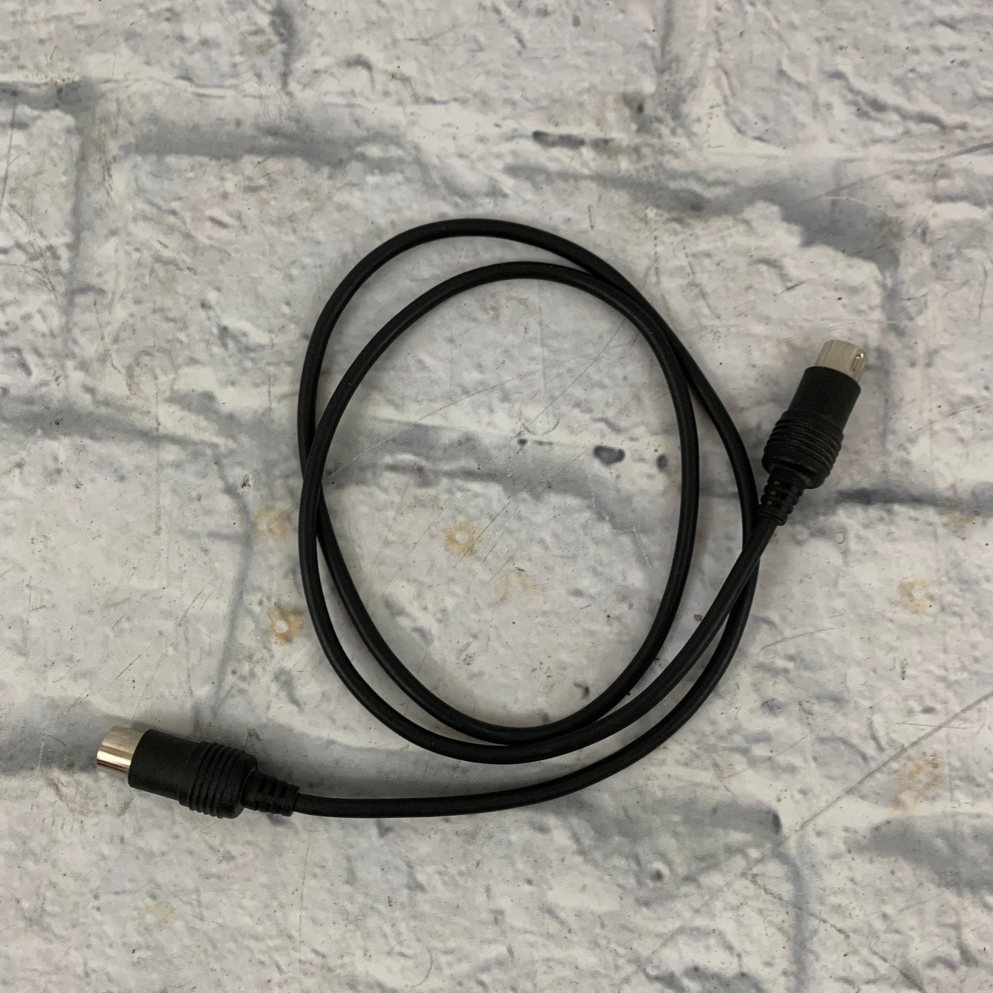 3ft 5-PIN MIDI Cable - Black