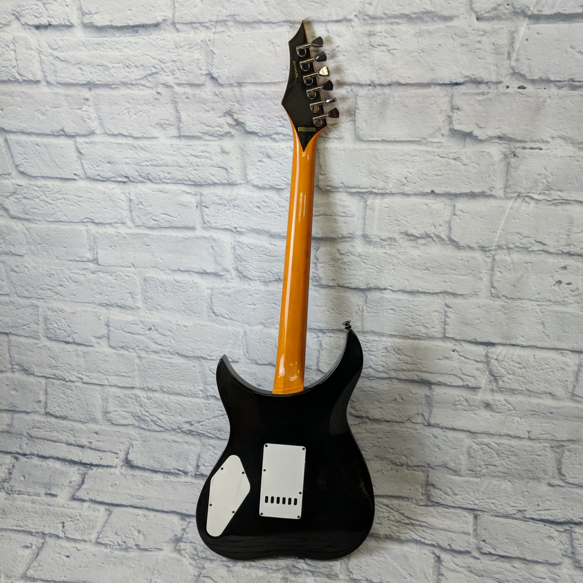 Samick RS20BLK Greg Bennett RS20 Rose Electric Guitar