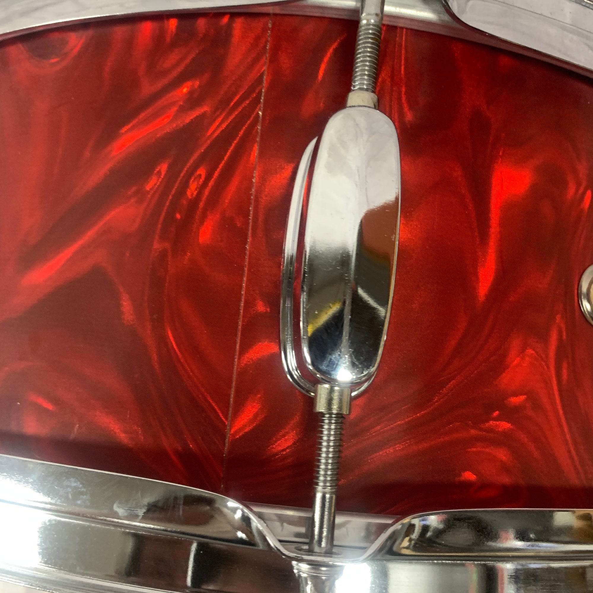 Mapex 14 x 5.5 Red Satin Flame Snare Drum