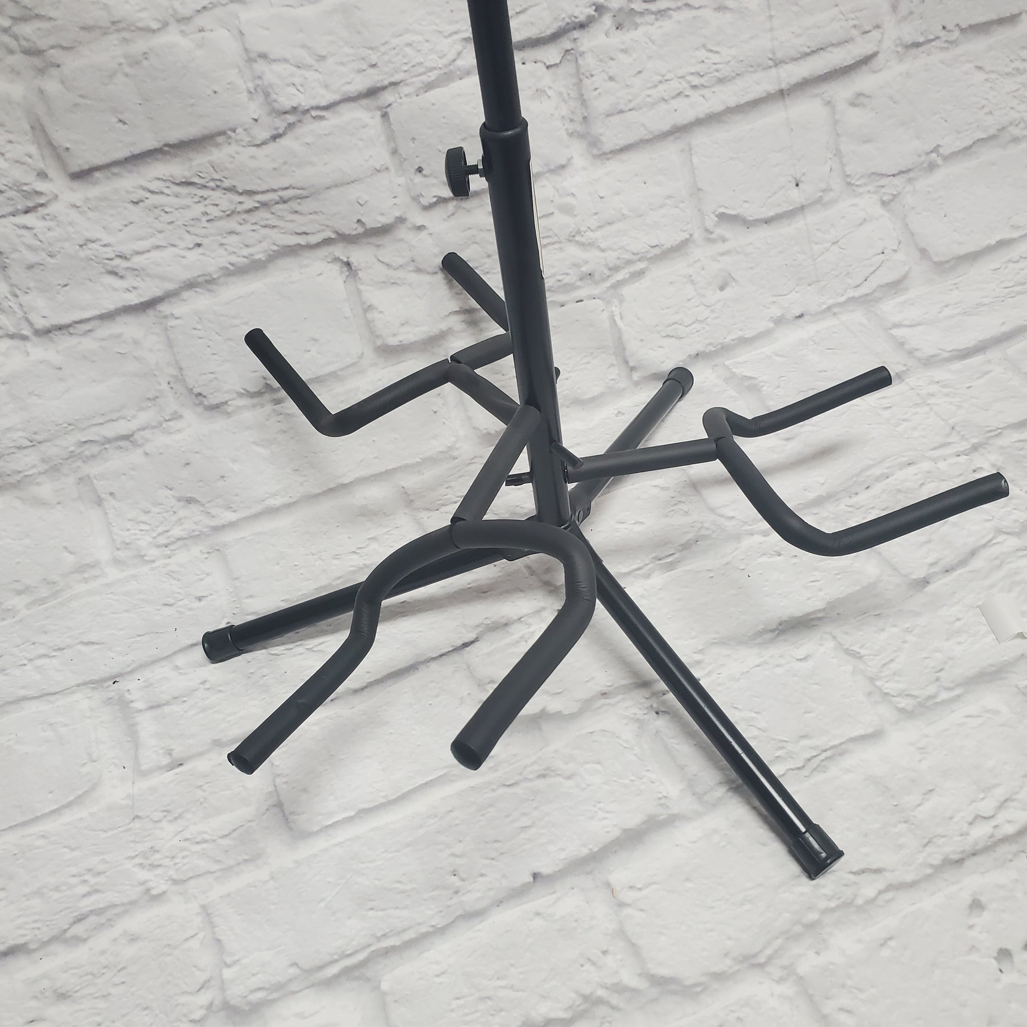 Stagemate 3 way Guitar Stand Stand