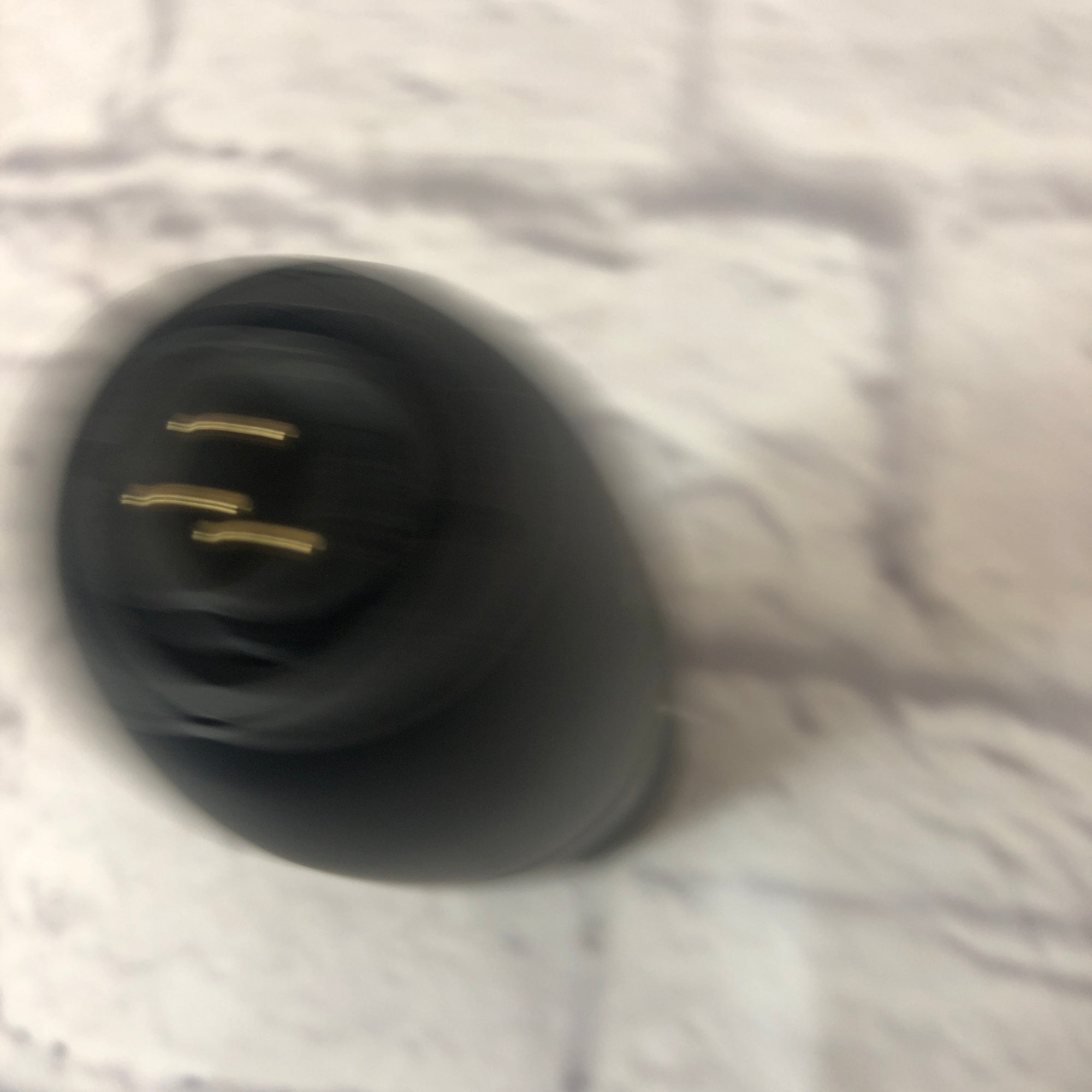 AKG P220 Large Diaphragm Condenser Microphone with Case