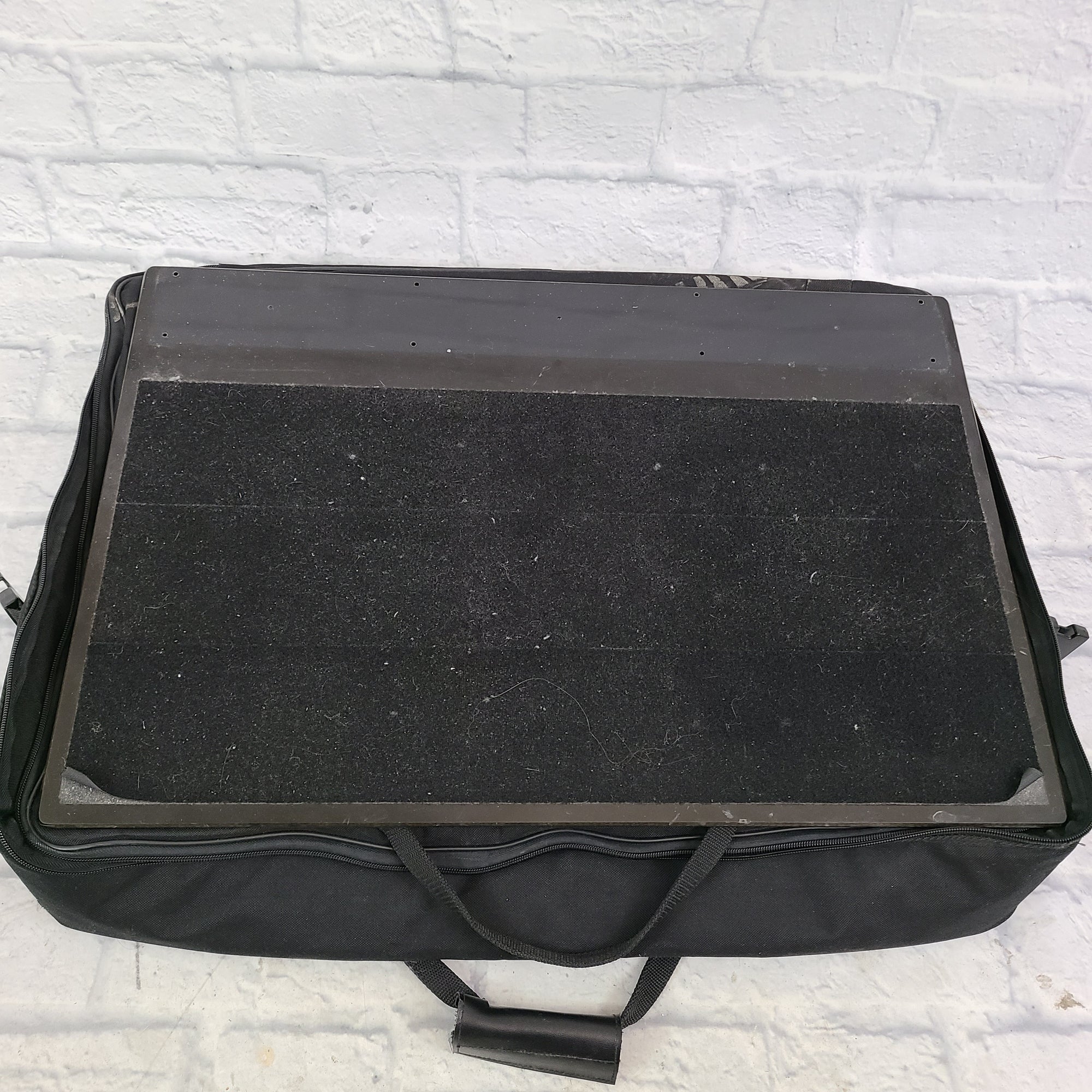 Furman SPB-8 Pedal Board Bag