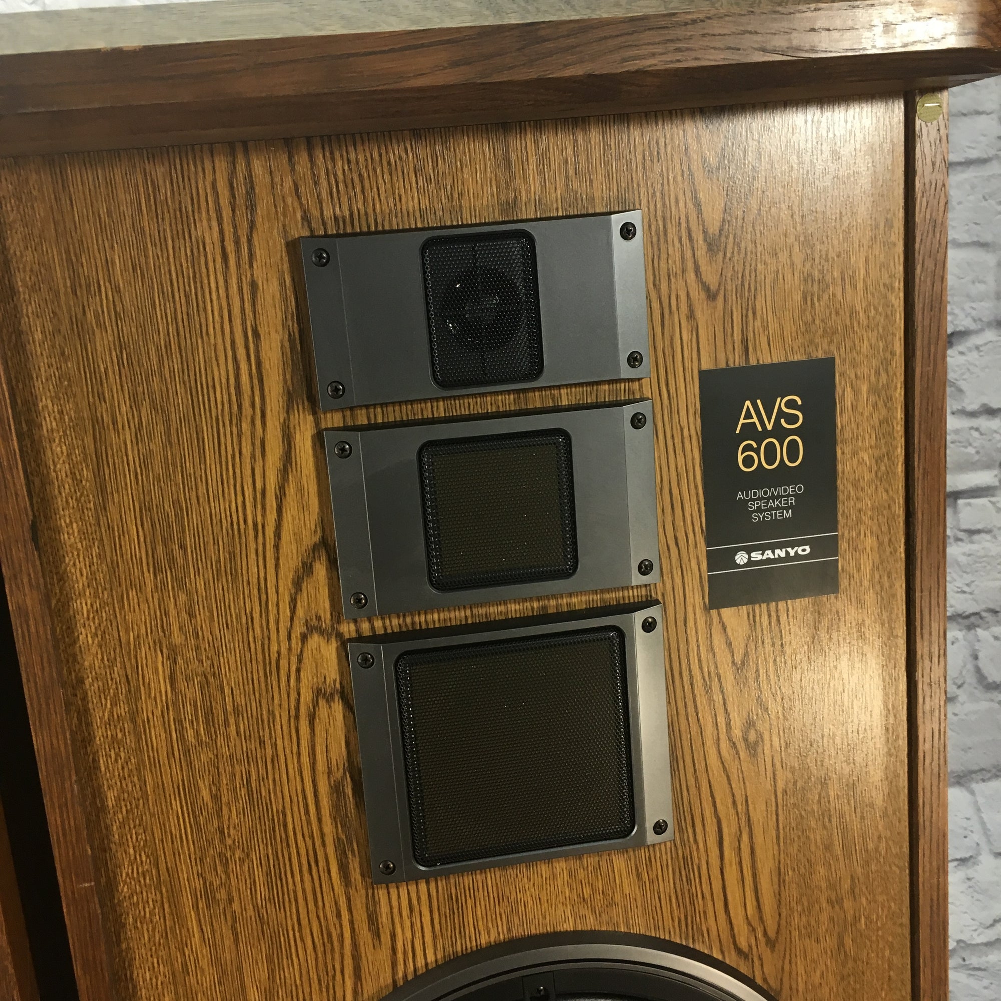 1980's Sanyo AVS600 Home Audio Speakers Pair