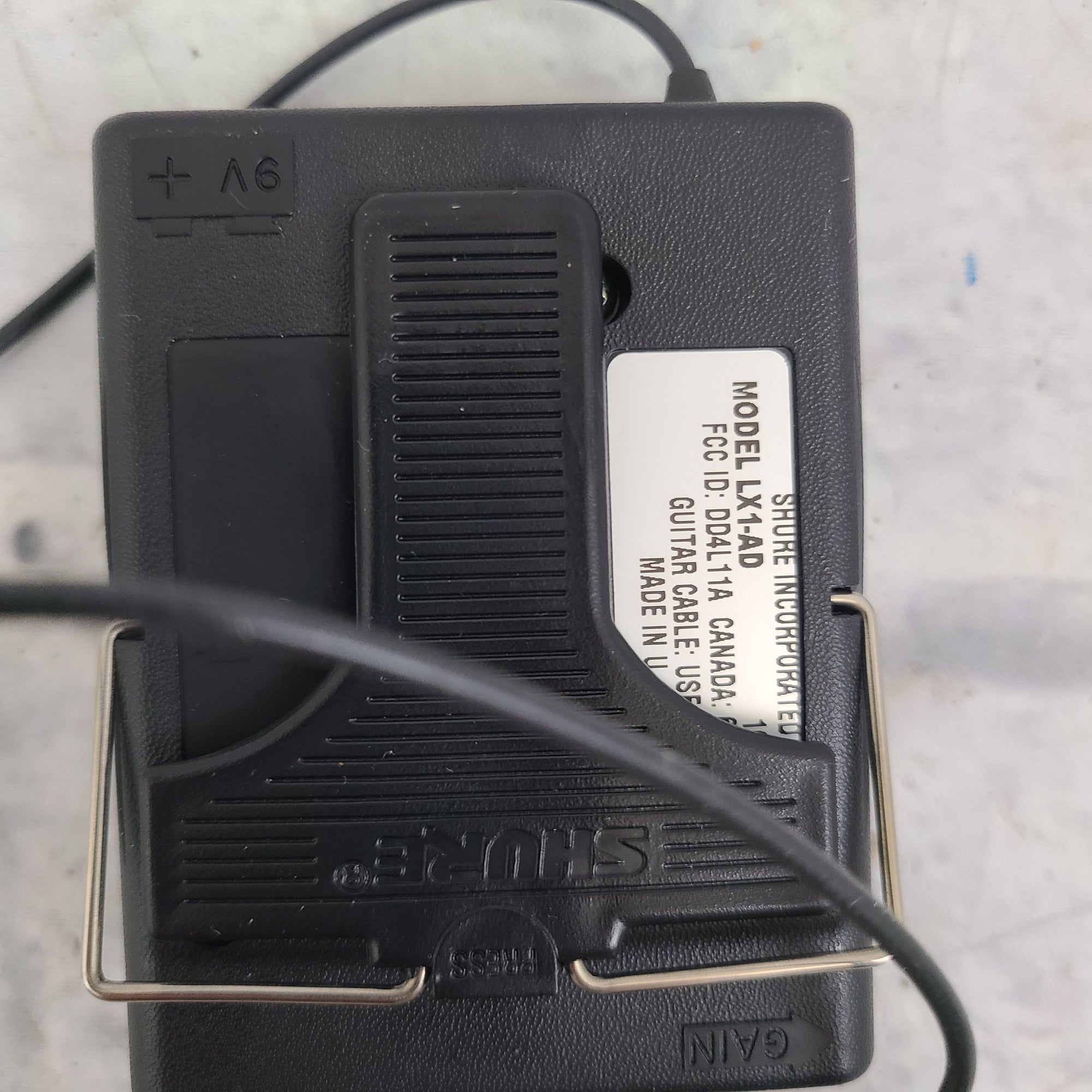 Shure LX1 AD w/ Lav Mic Wireless Transmitter Pack