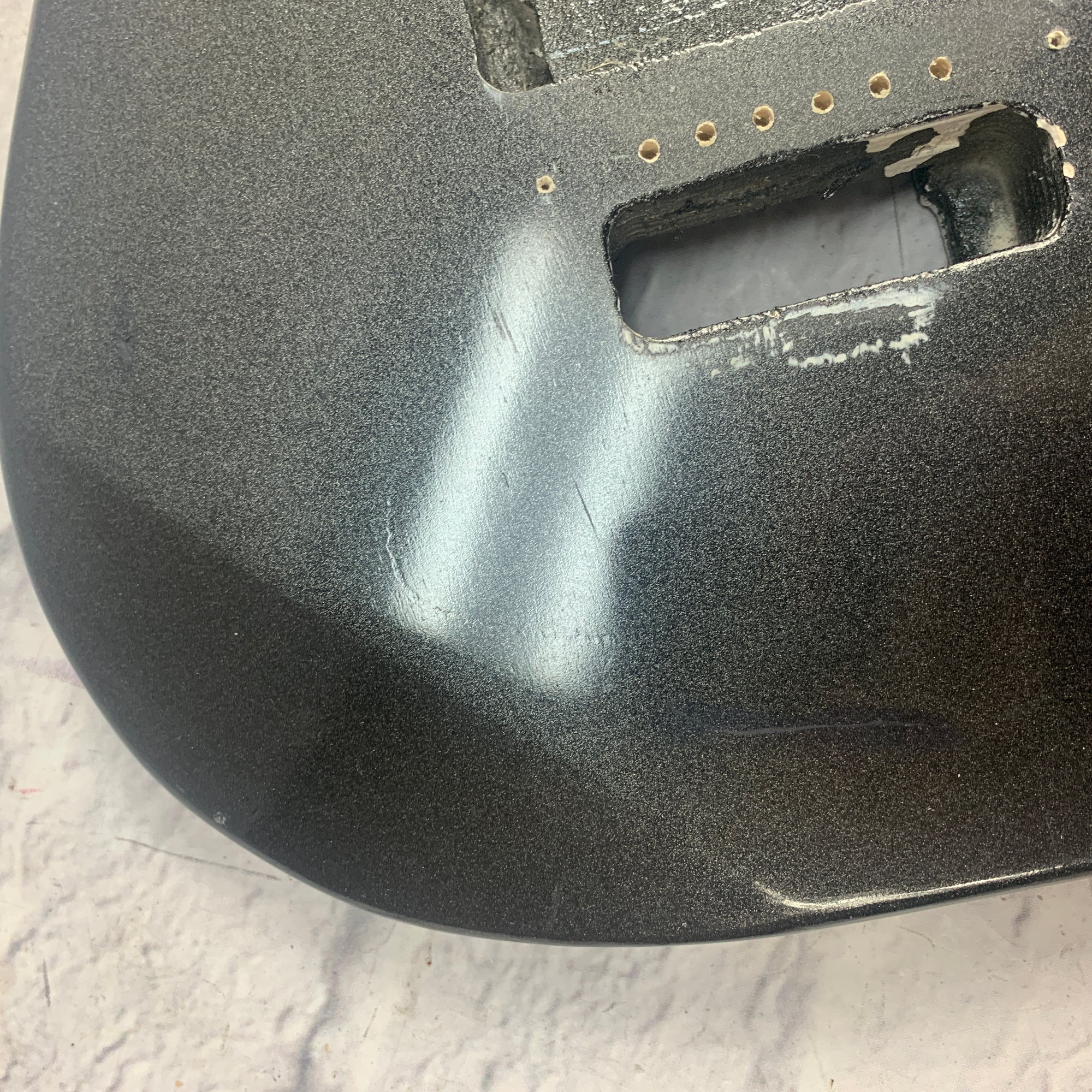 Unknown Strat Body - Dark Grey Metallic