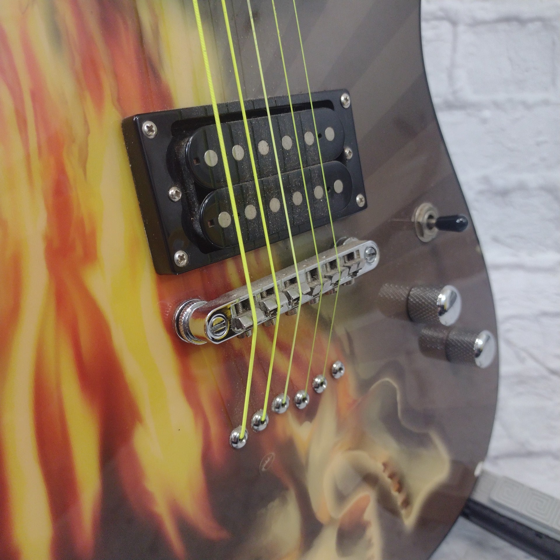 Washburn X Series Skull Graphic Electric Guitar