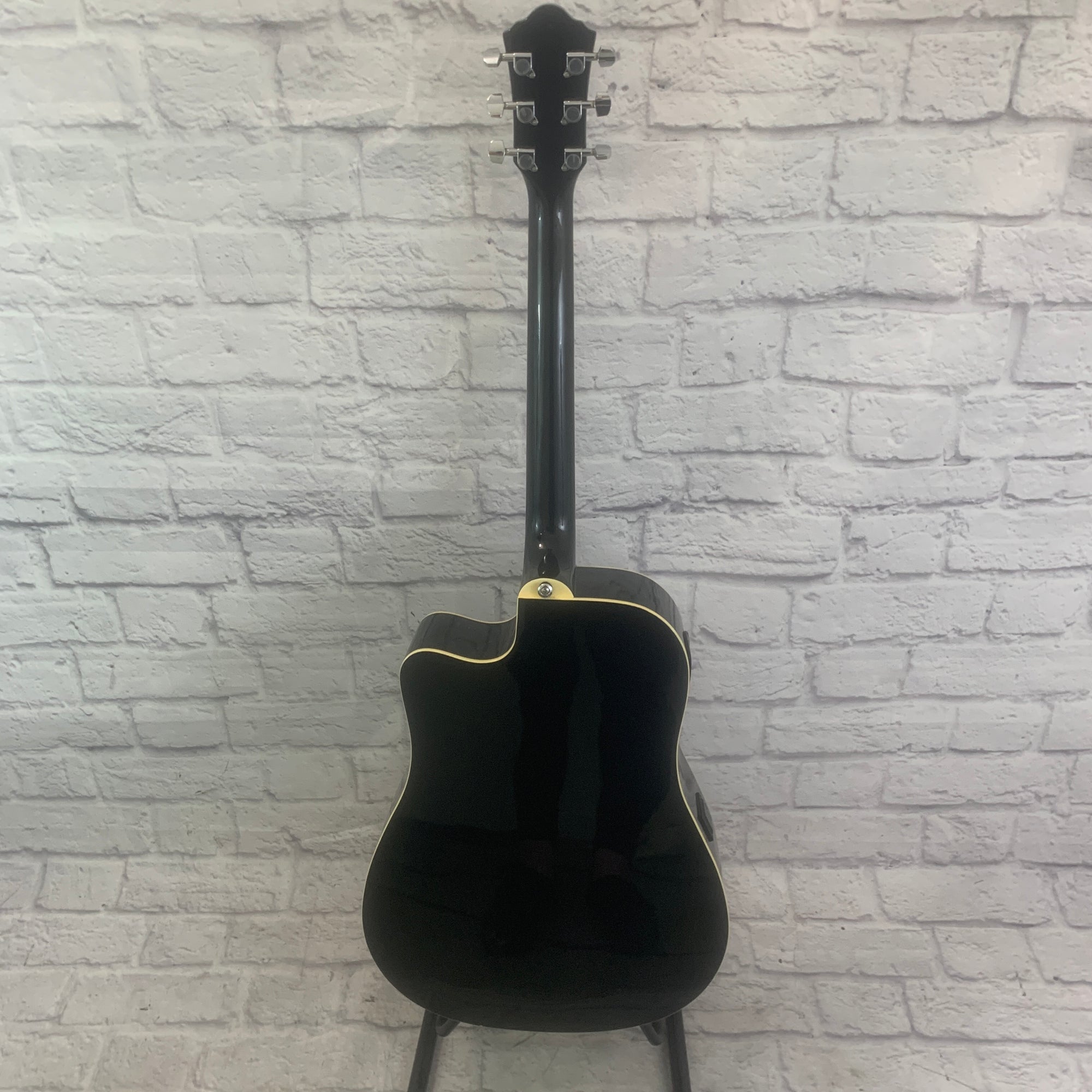 Ibanez V70CE Acoustic / Electric Guitar