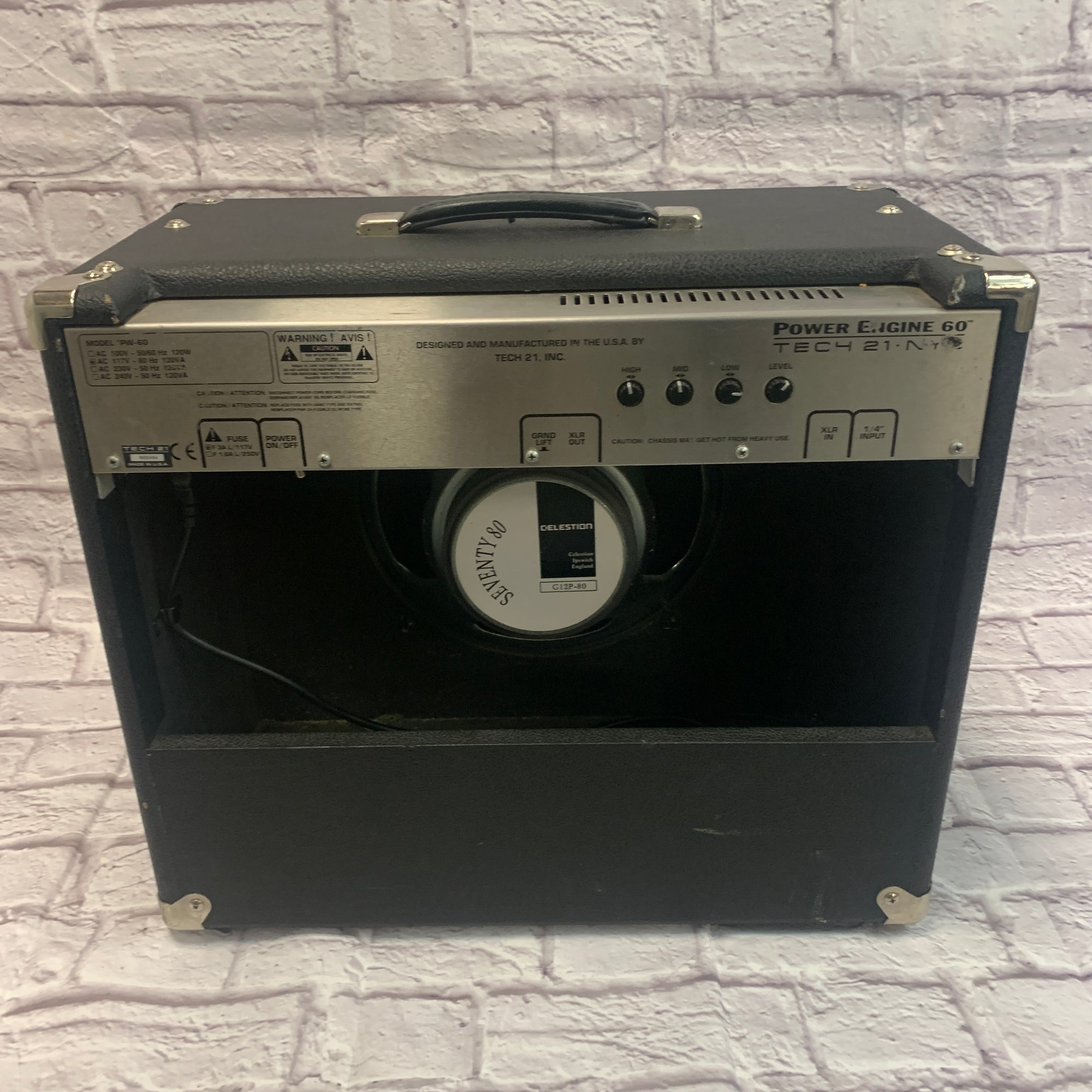 Tech 21 Power Engine 60 Powered Guitar and Bass Speaker