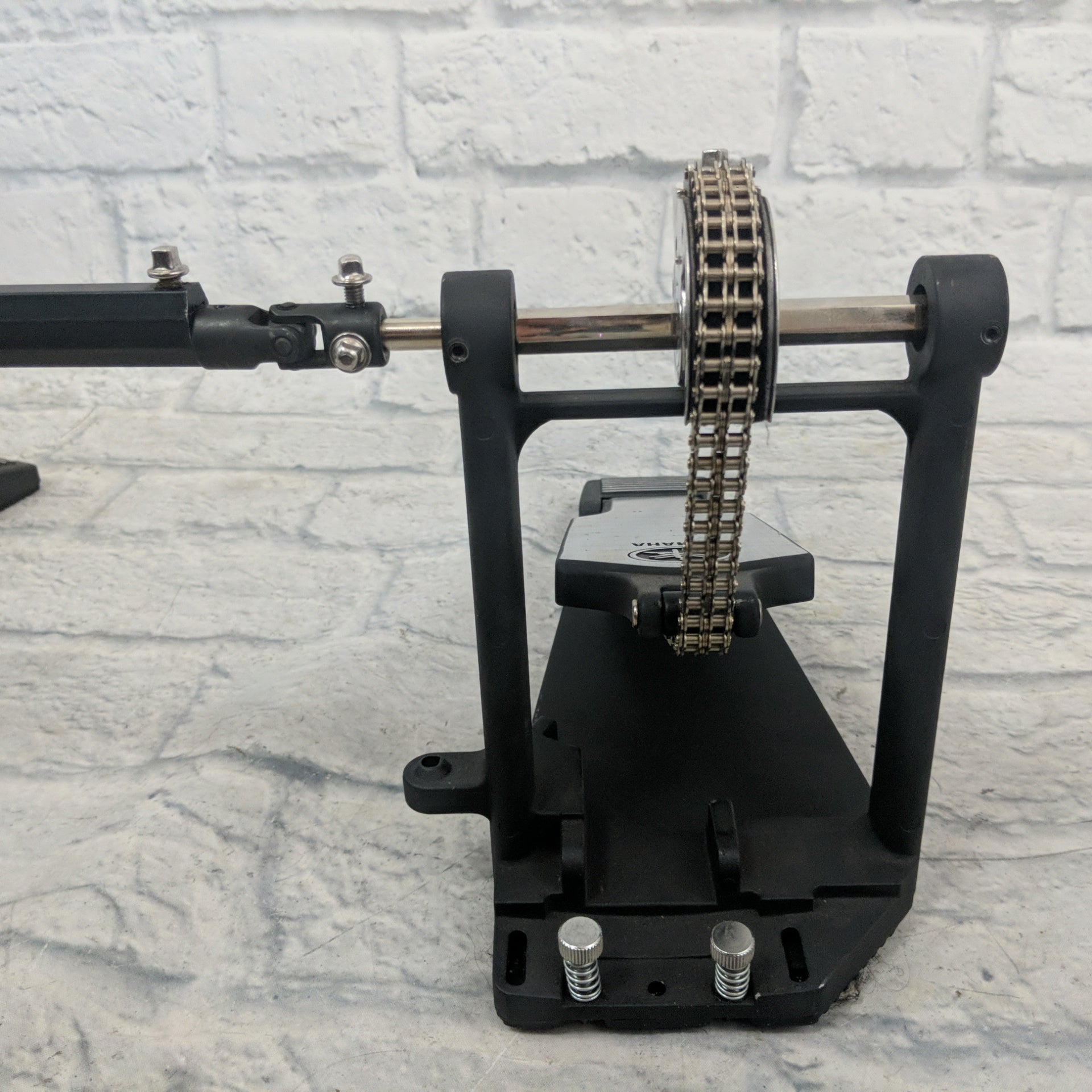 Yamaha DFP-9500C Double Pedal w/ bag