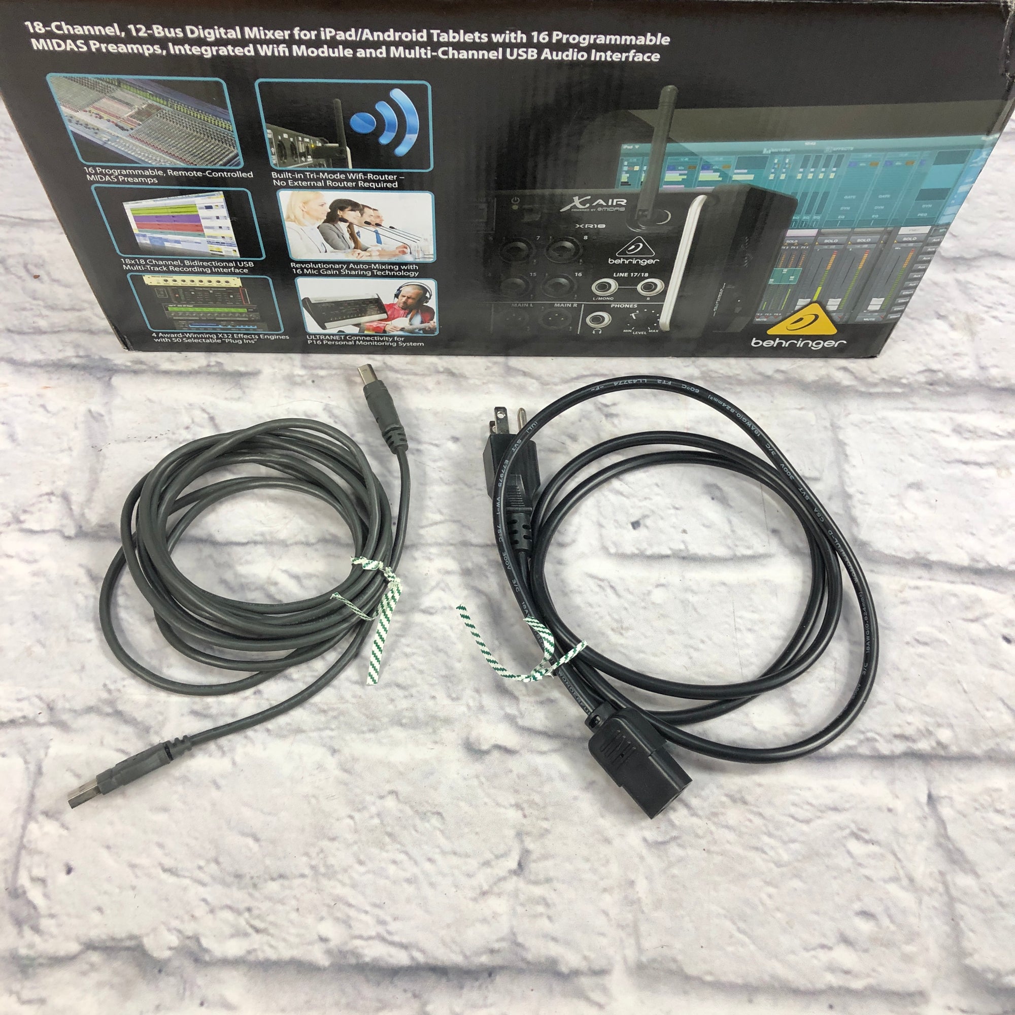 Behringer X-Air 18 Rack Channel Remote Mixer