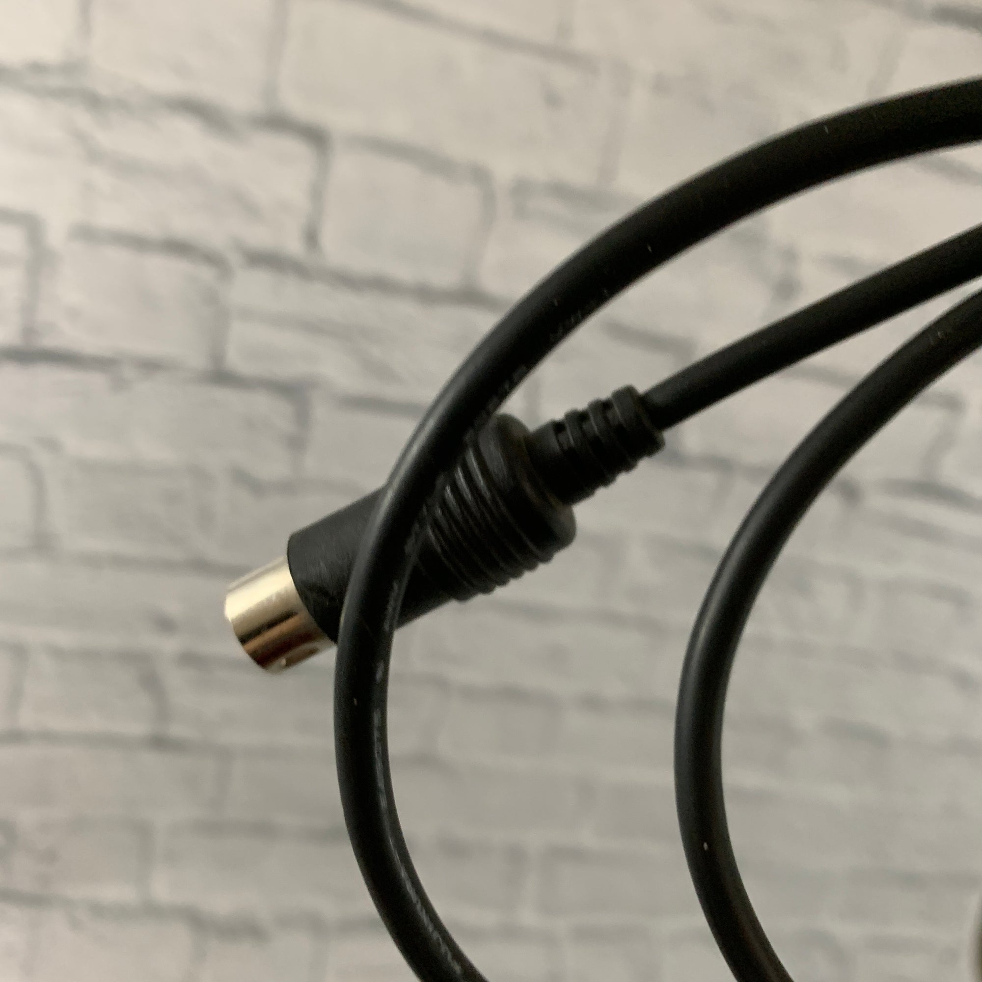 3ft 5-PIN MIDI Cable - Black