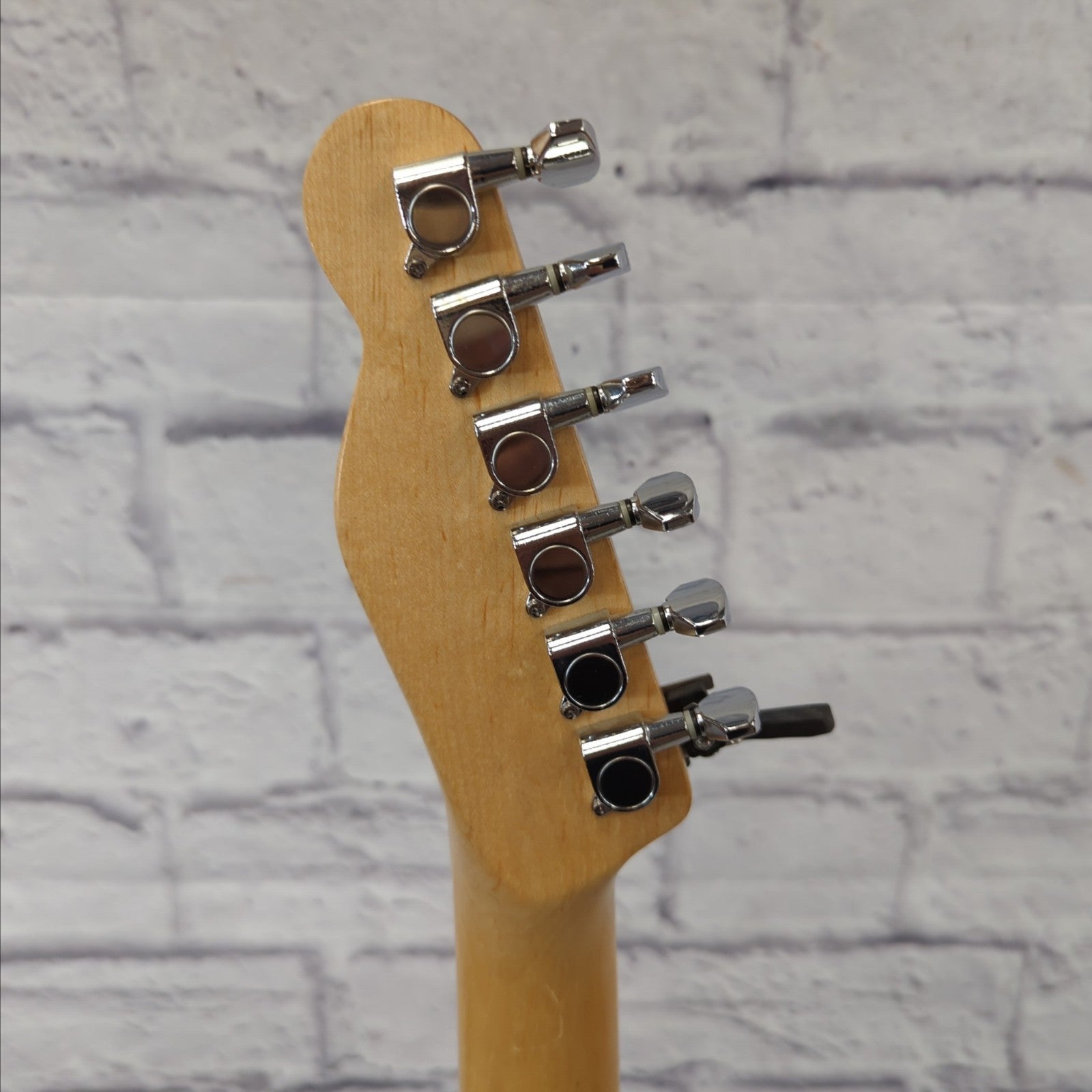 Timara Custom Shop Bendolero with B and G Bender and Hard Case
