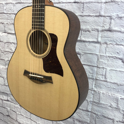 Taylor GTe Urban Ash Grand Theater Acoustic Guitar