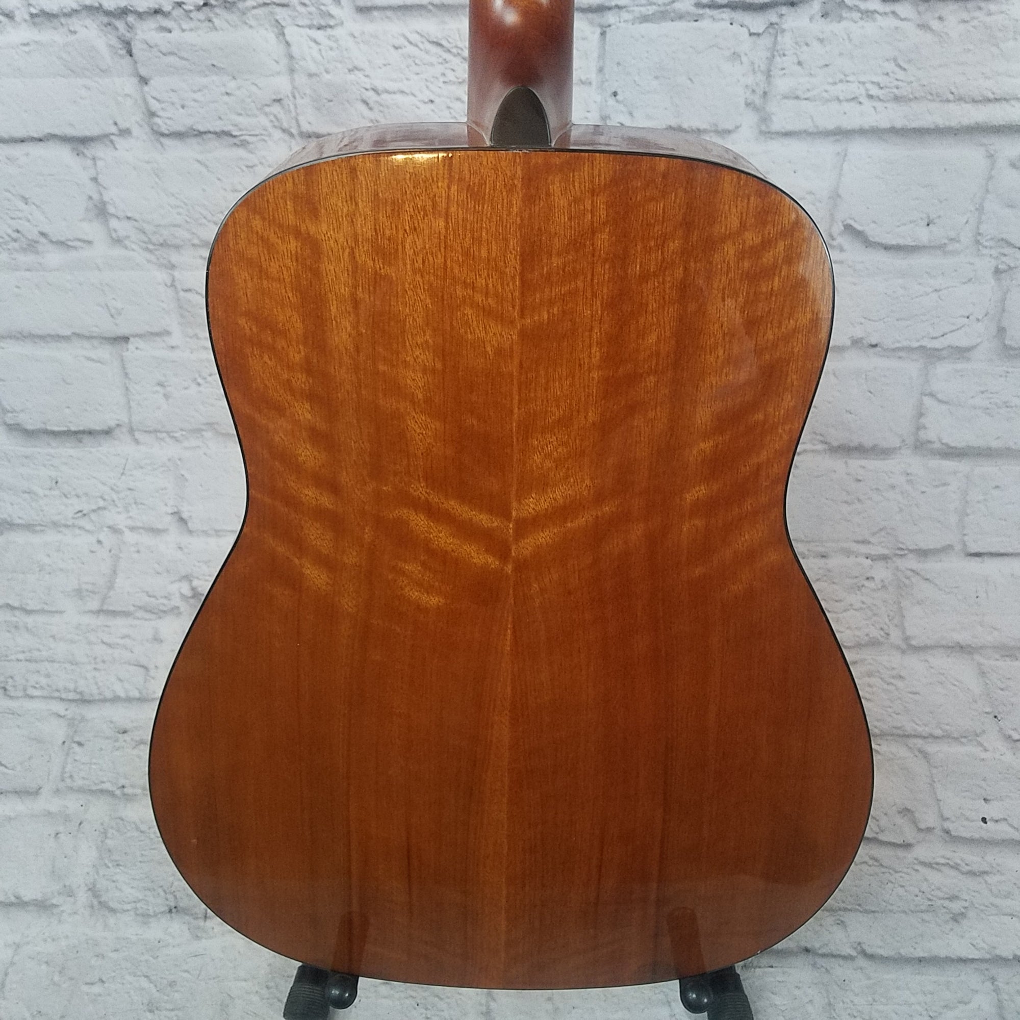 Yamaha FG700S Acoustic Guitar