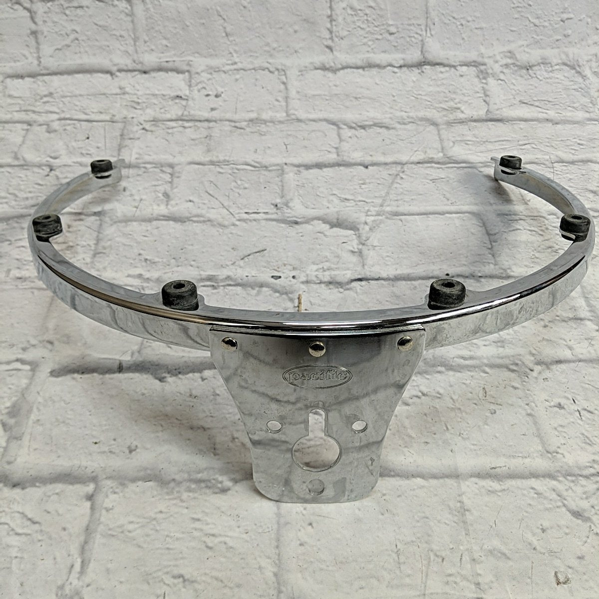 Pacific 16" Suspension Mount
