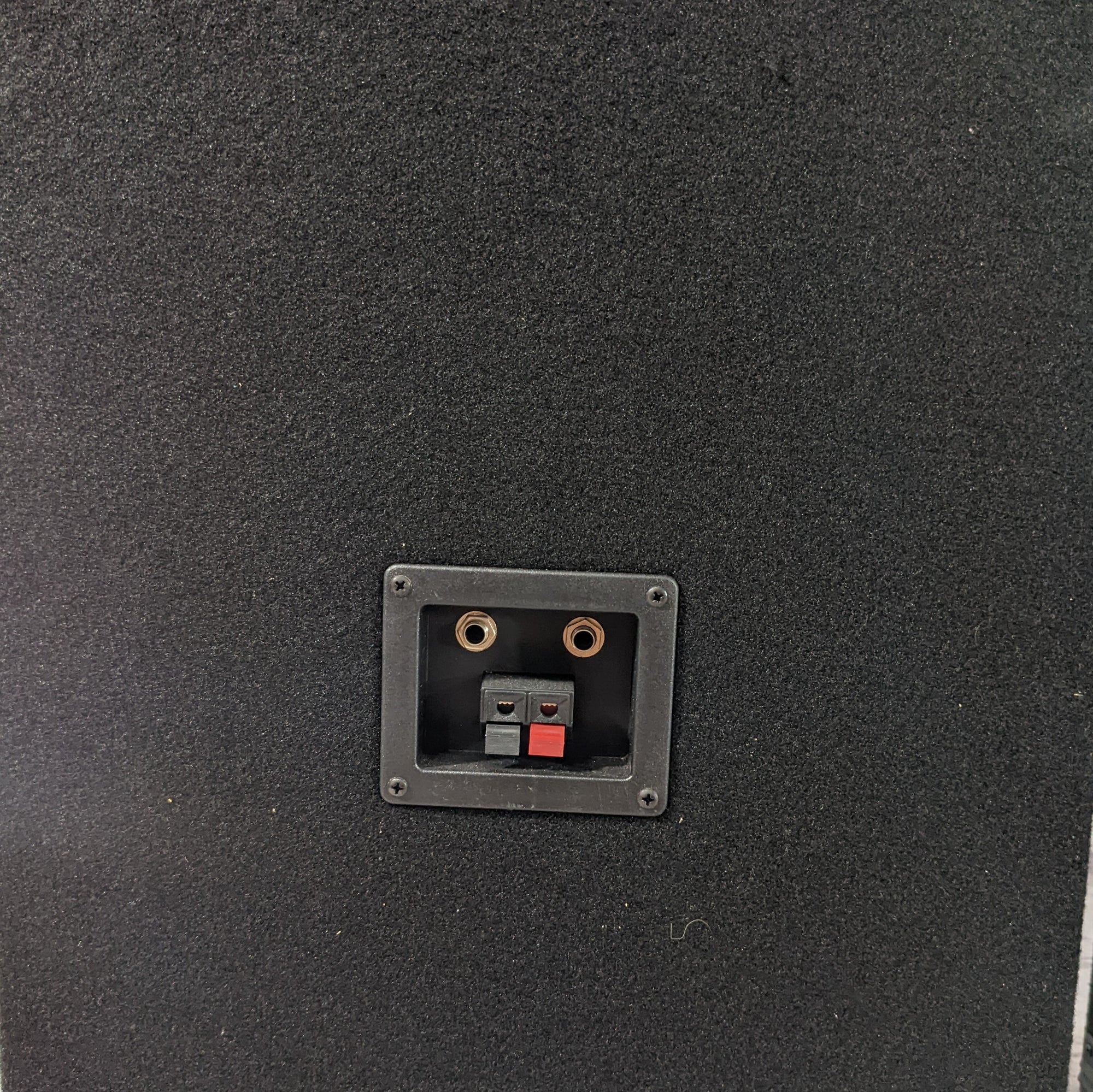 Pyramid 250W 8Ohm Passive PA Pair
