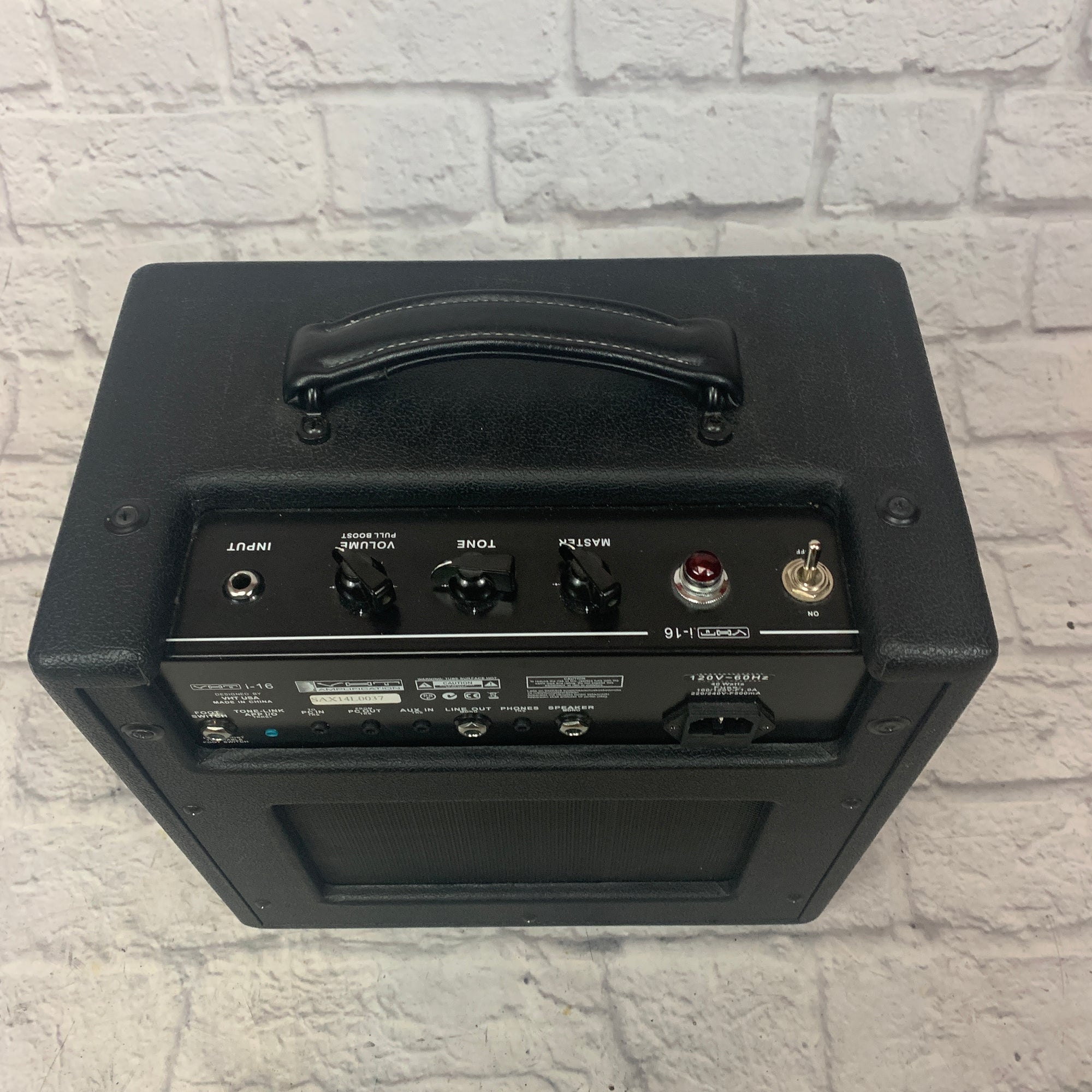 VHT i-16 Tube Hybrid Guitar Amp