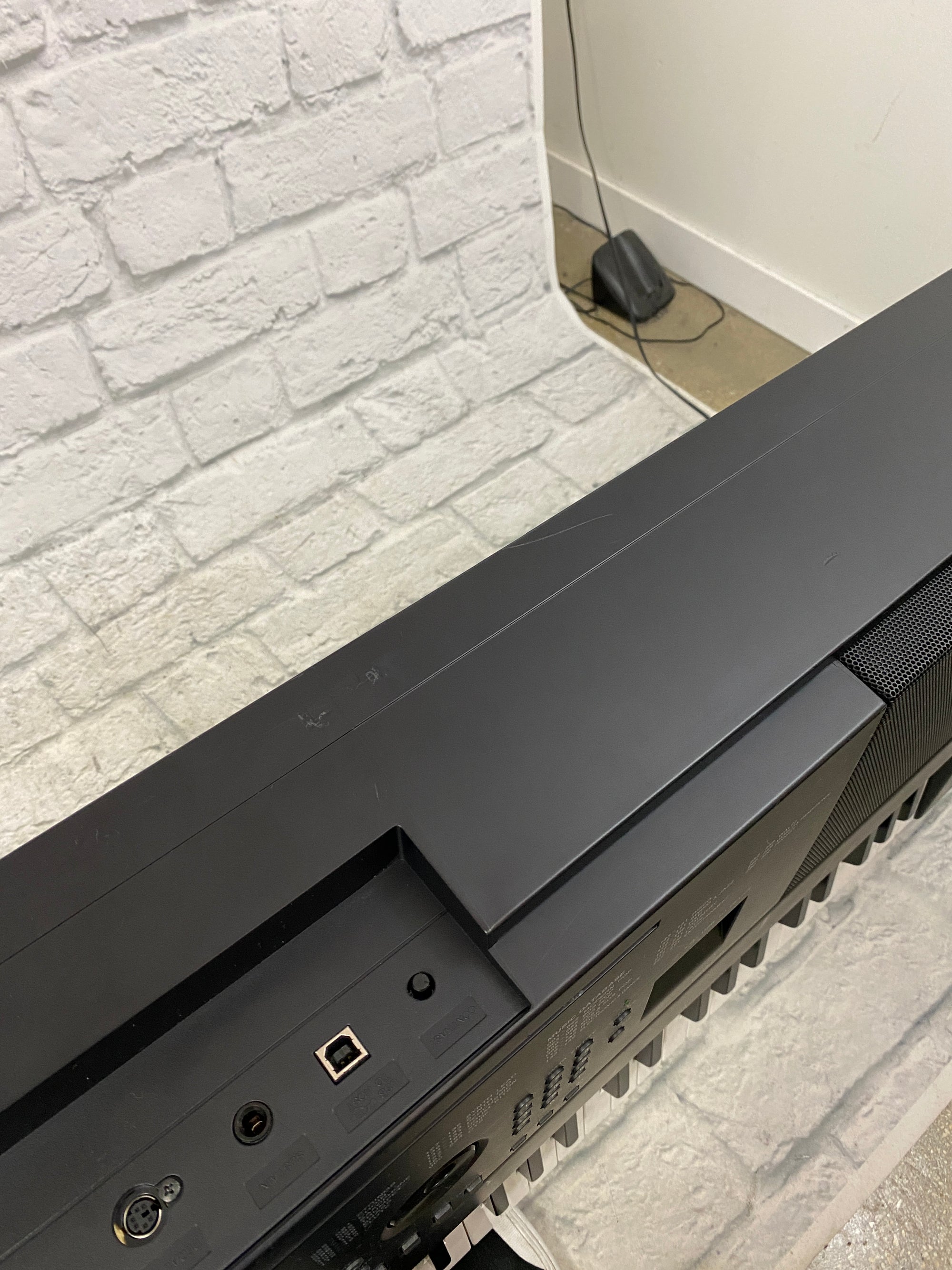 Yamaha DGX660 88 Weight Key Digital Piano