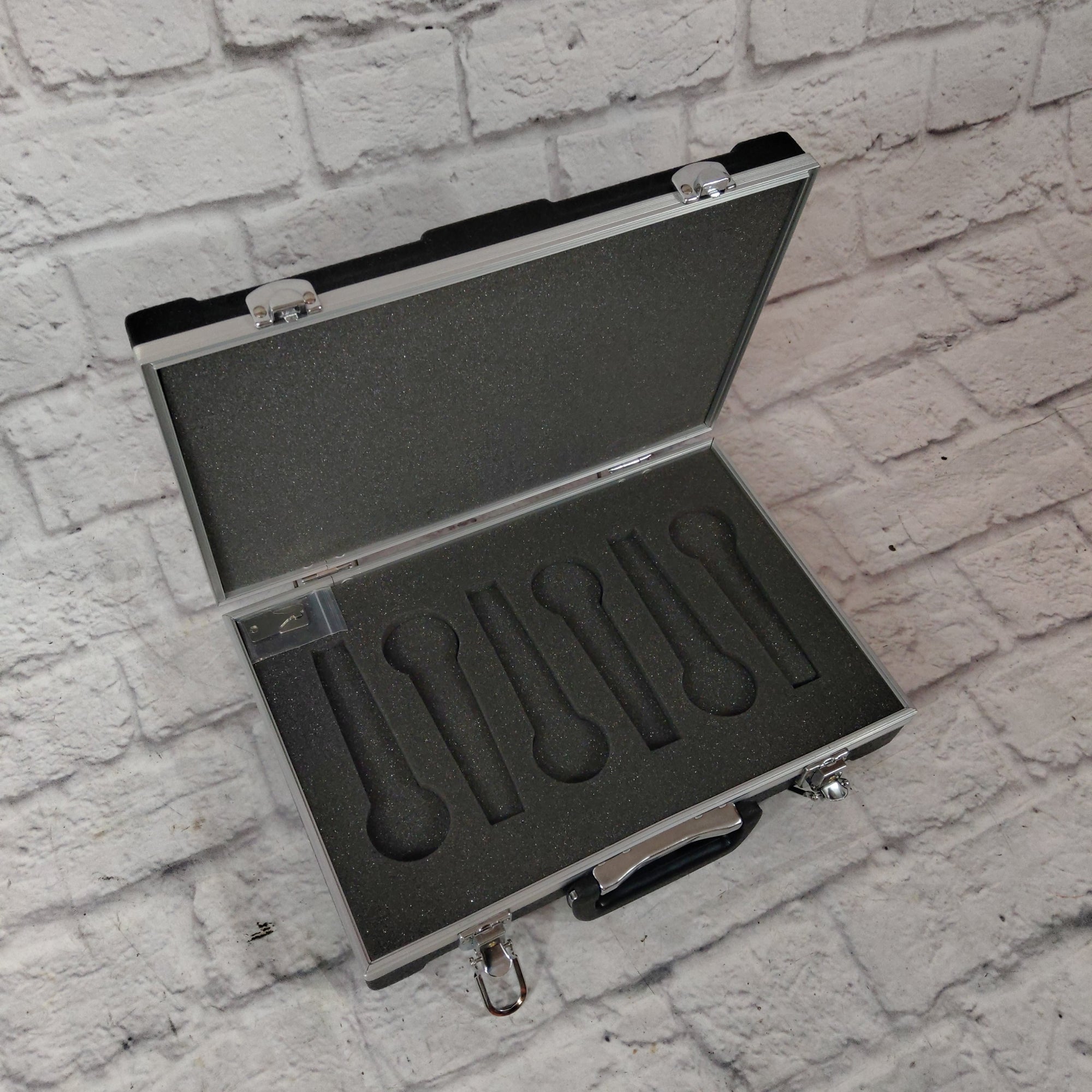 Gator GM-06-MIC Microphone Case for 6 Mics