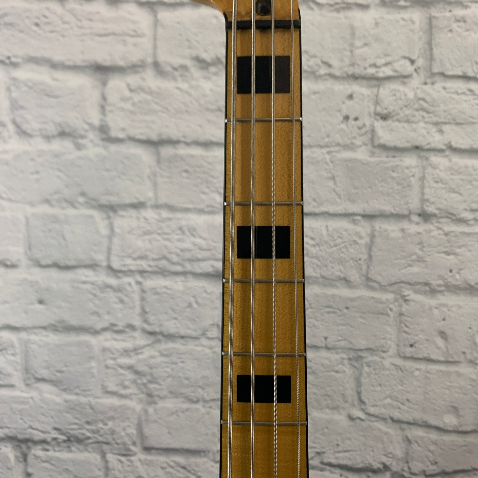 Squier Vintage Modified Jazz Bass Body w/ VM P-Bass Neck 4 String Bass - Butterscotch