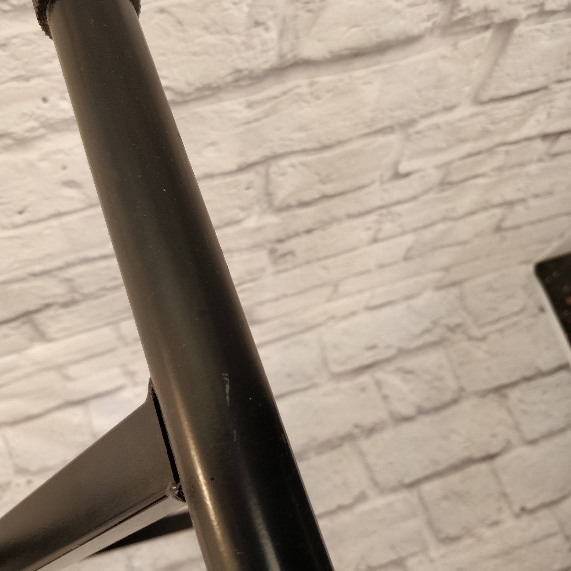 Unknown Small Keyboard Stand