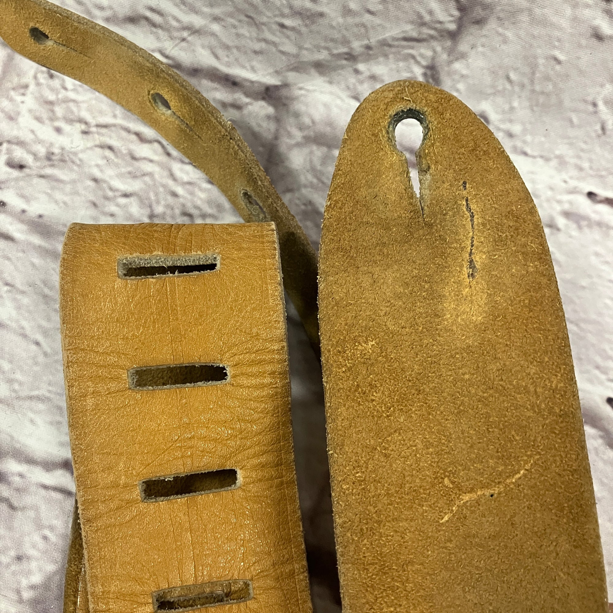 Unknown Leather Bass Guitar Strap