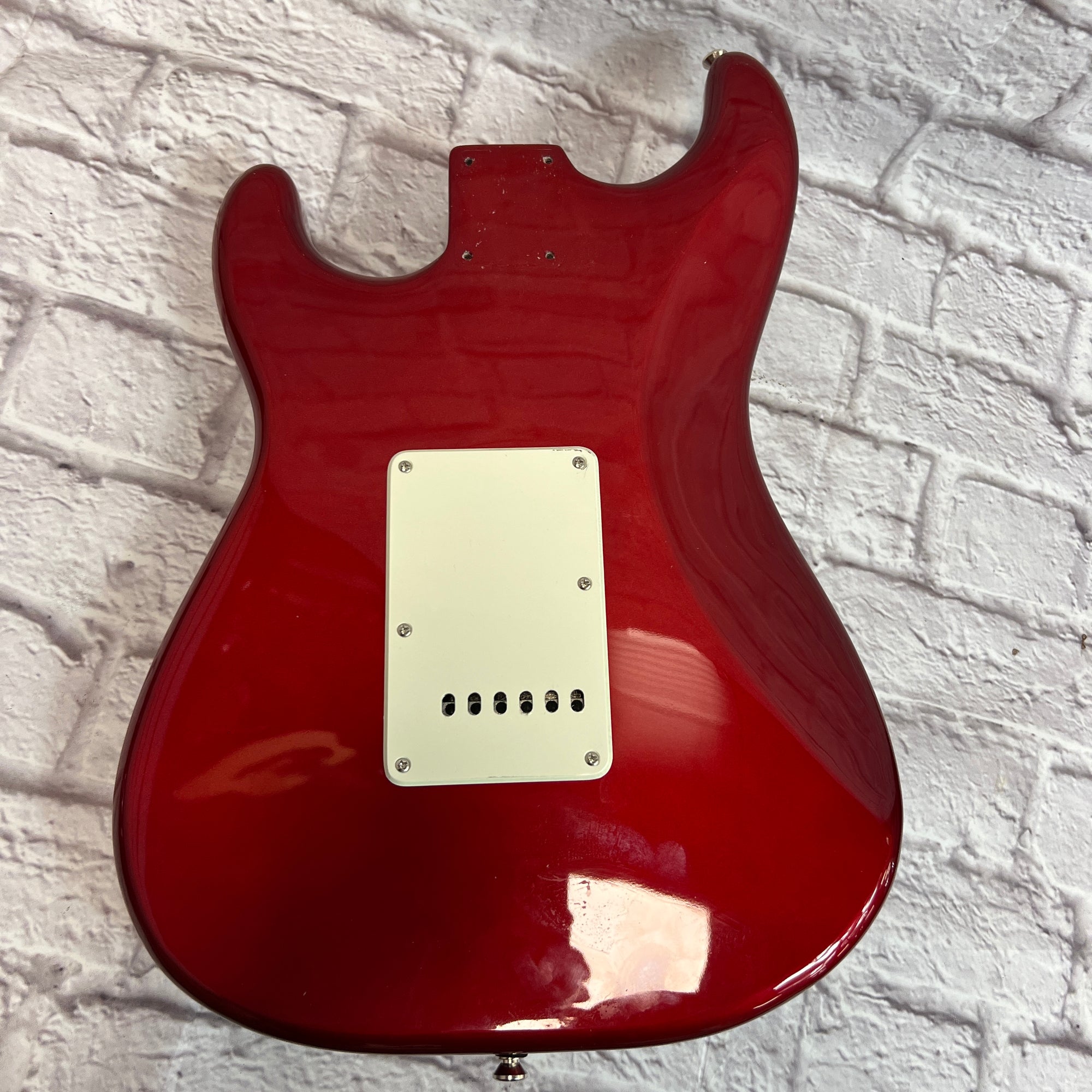 Squier Classic Vibe 60's Stratocaster Loaded Body Candy Apple Red