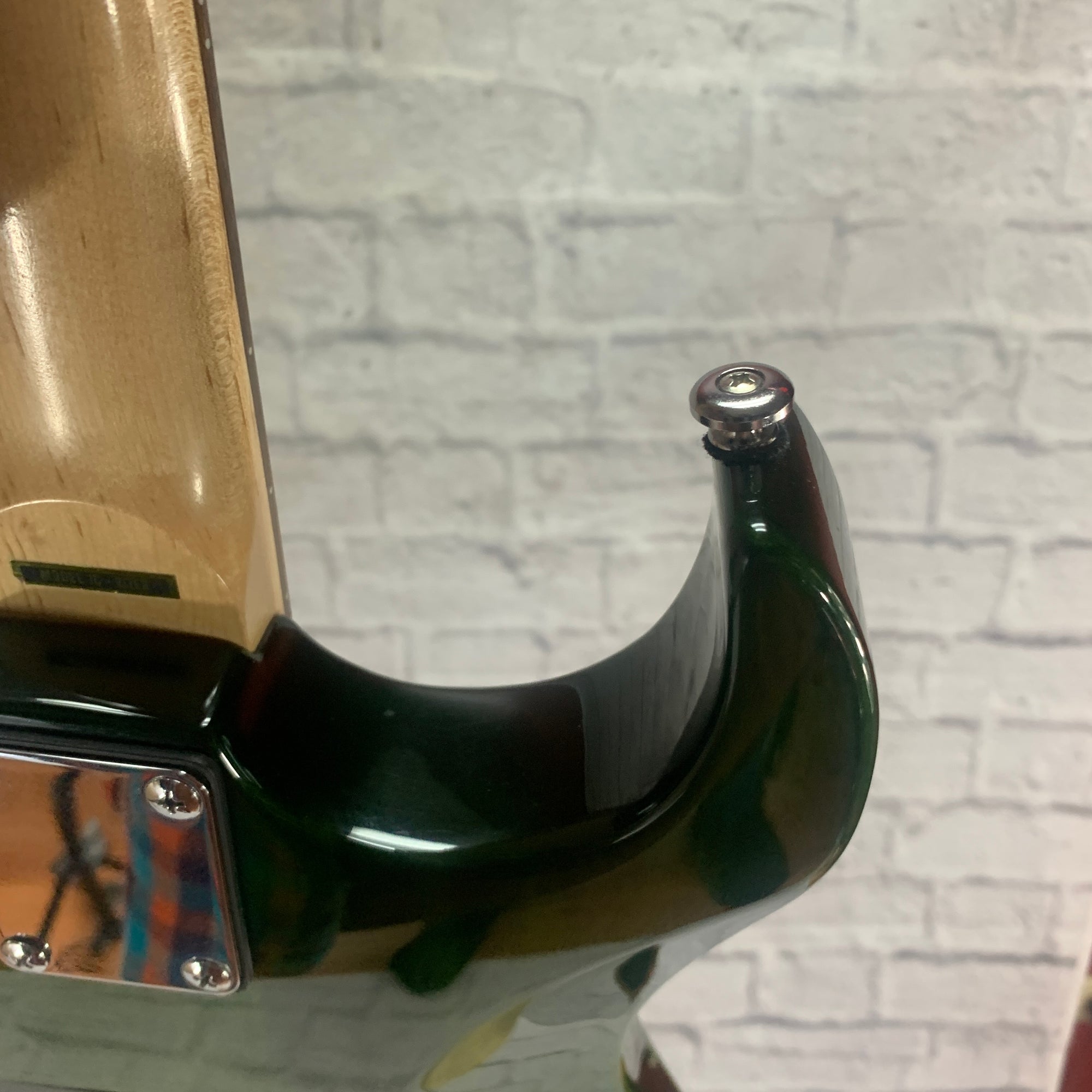 Greg Bennet Intercetpor  Electric Guitar Trans Green