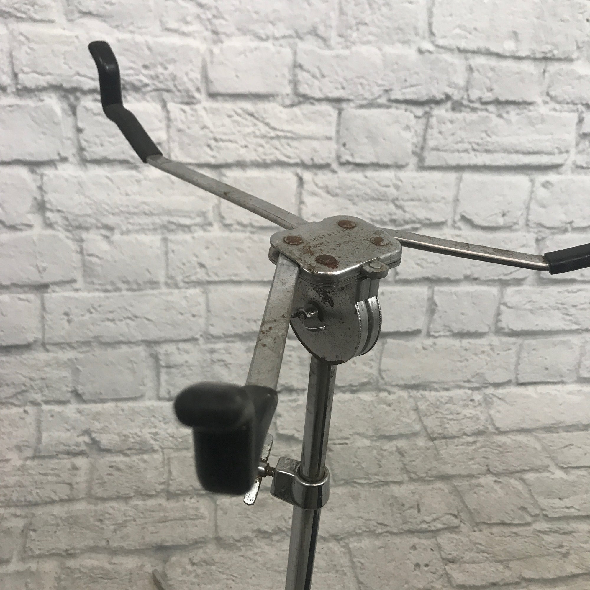 1960 Slingerland Flat Snare Stand