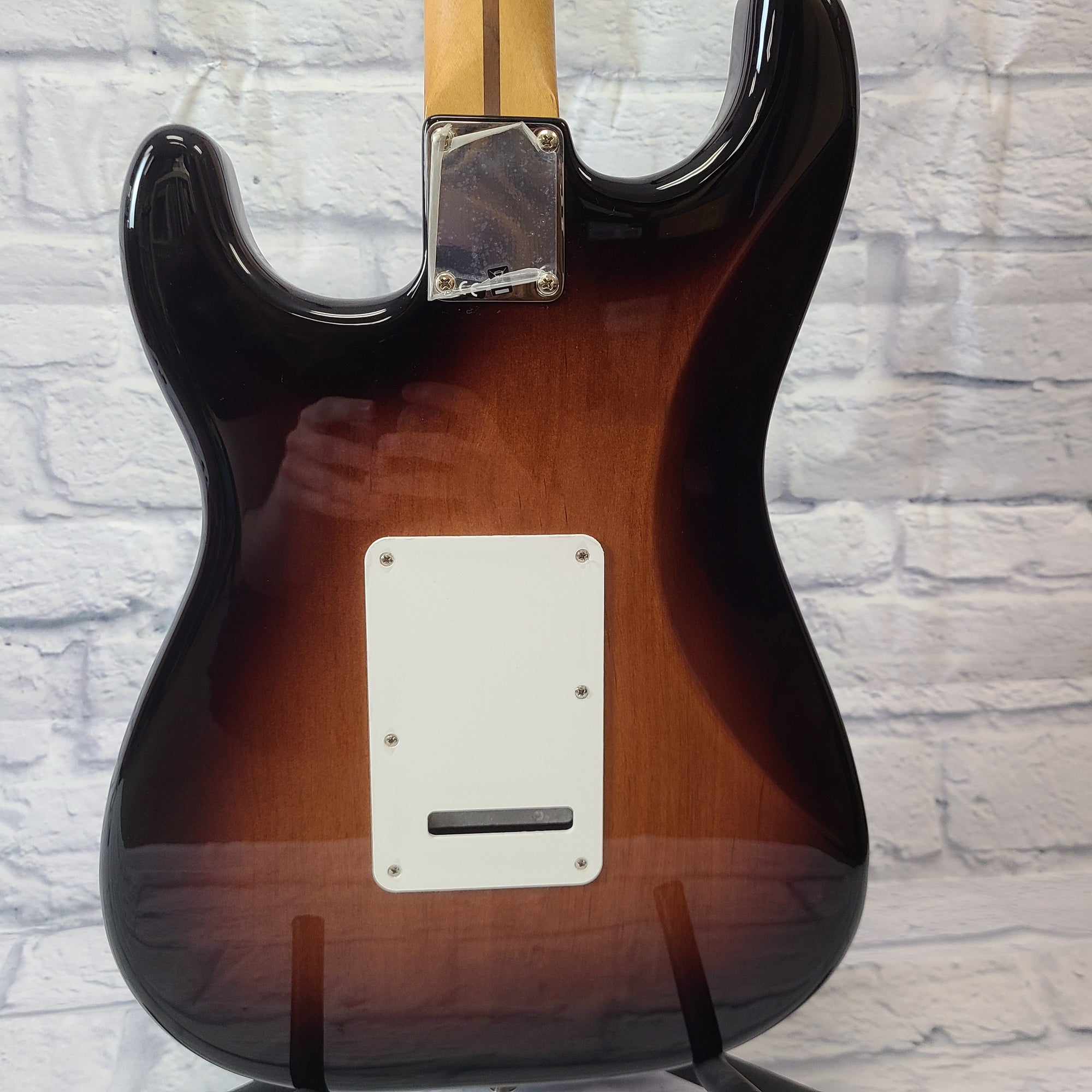 Fender Vintera '50s Stratocaster Modified Electric Guitar - 2-color Sunburst