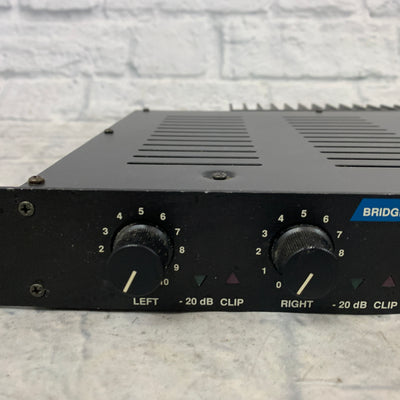Hughes & Kettner CF 200 Stereo Rackmount Power Amp
