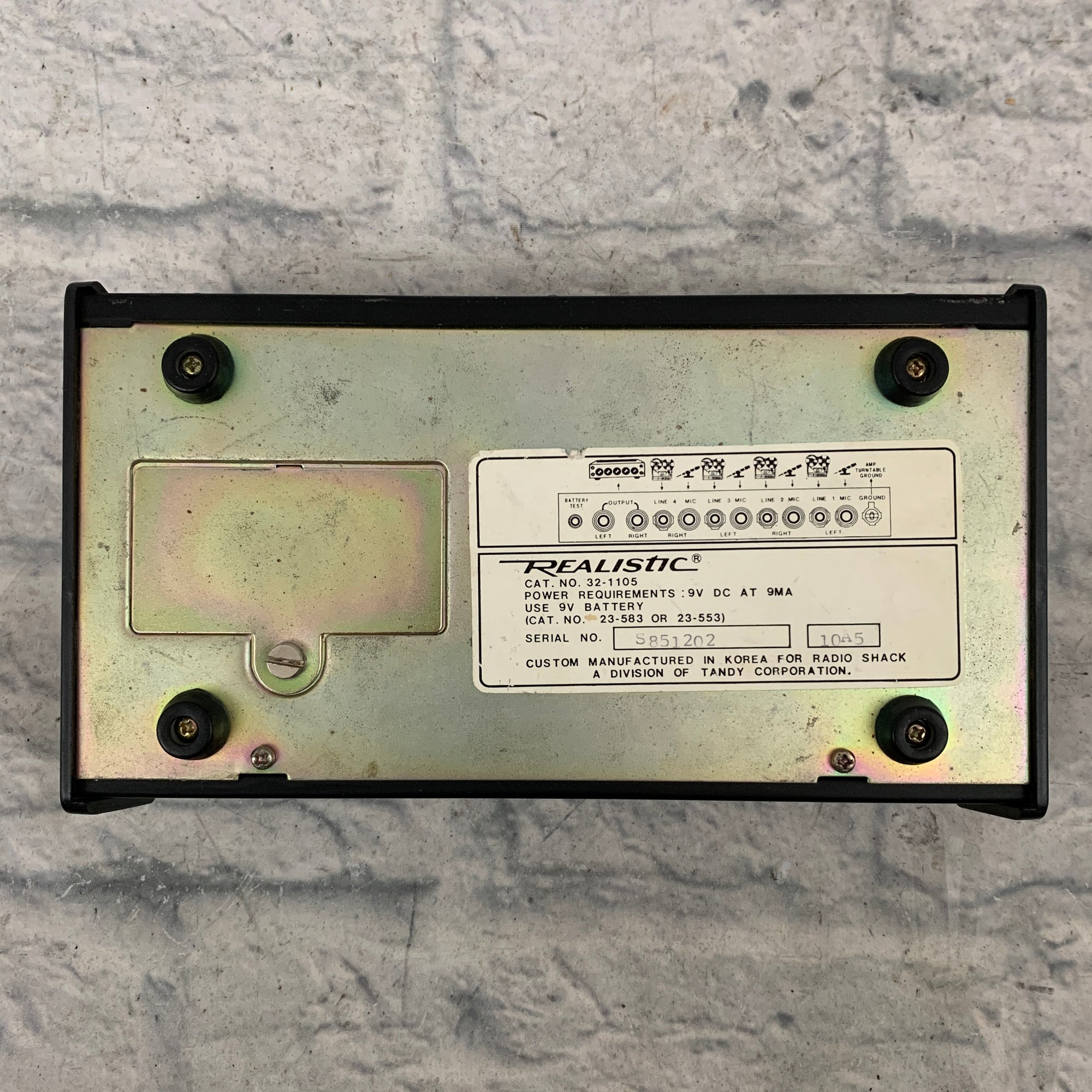 Realistic 4 Channel Stereo Microphone Mixer Mixer