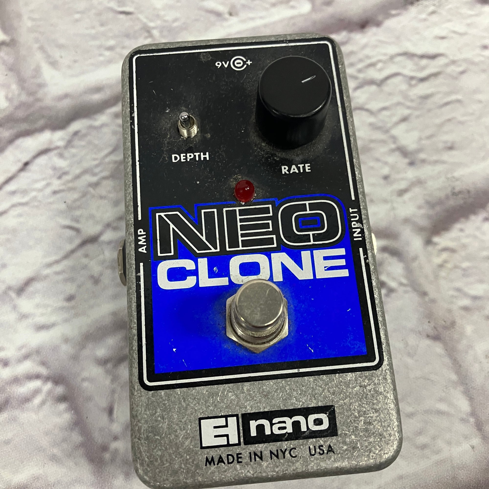 Electro-Harmonix Neo Clone Chorus Pedal