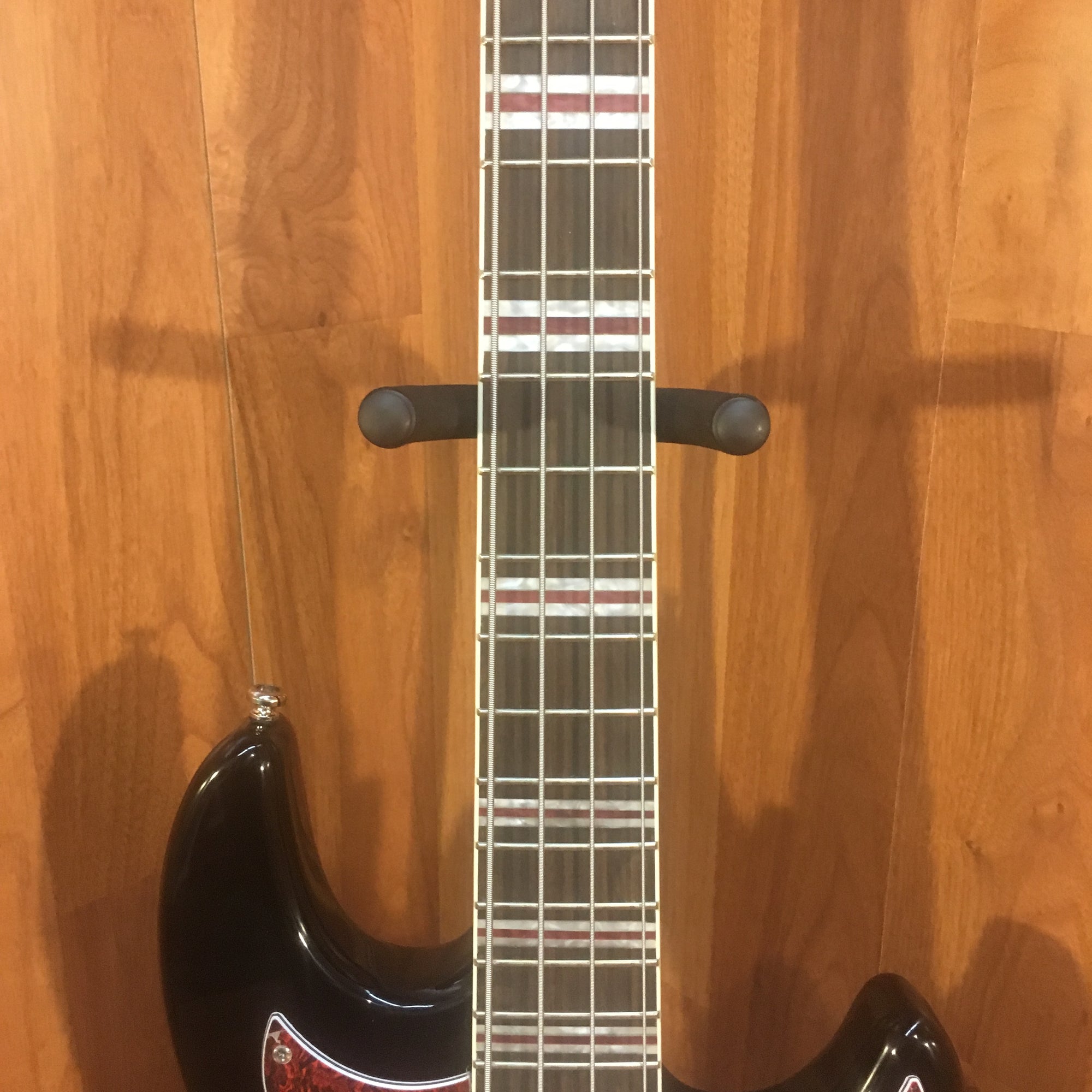 Hofner HCT-185-BK Galaxie Style Long Scale Bass Guitar