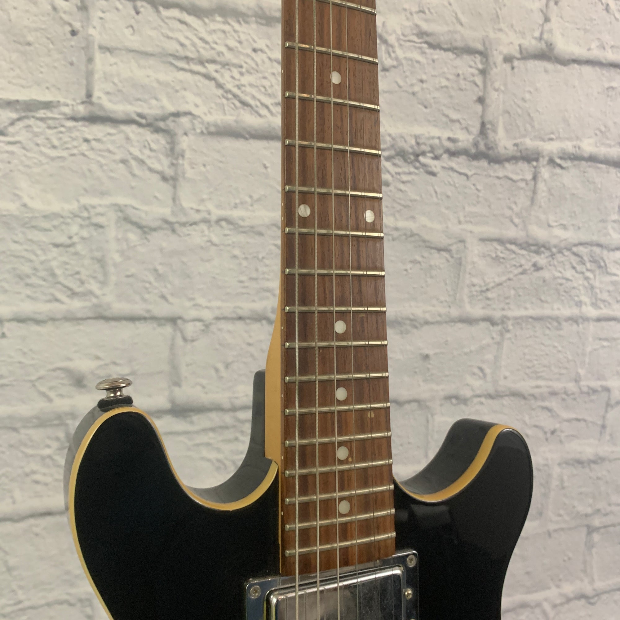 Daisy Rock DR6302 Stardust Retro-H Semi Hollow Electric Guitar - Black
