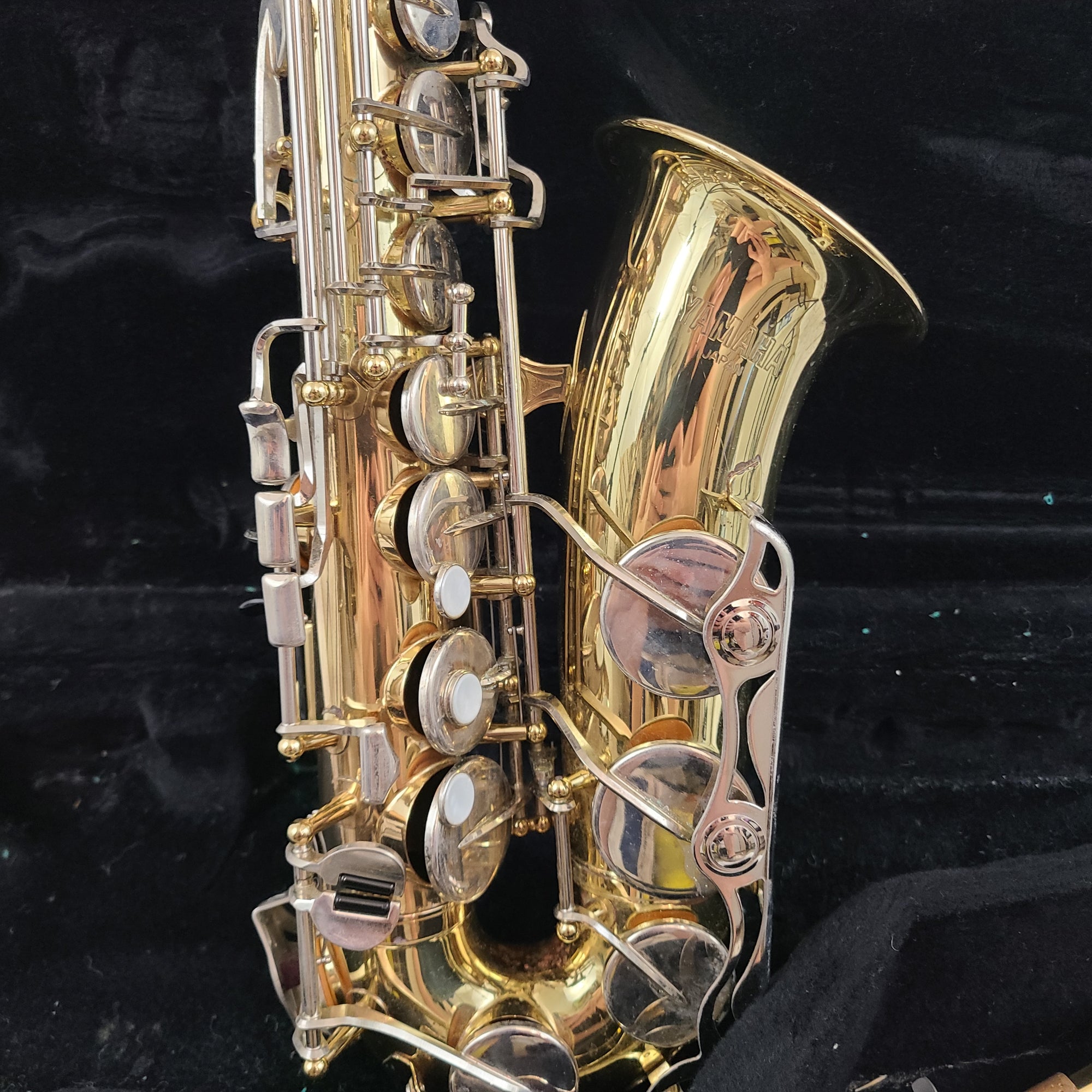 Yamaha YAS-23 Student Model Saxophone w/ Case