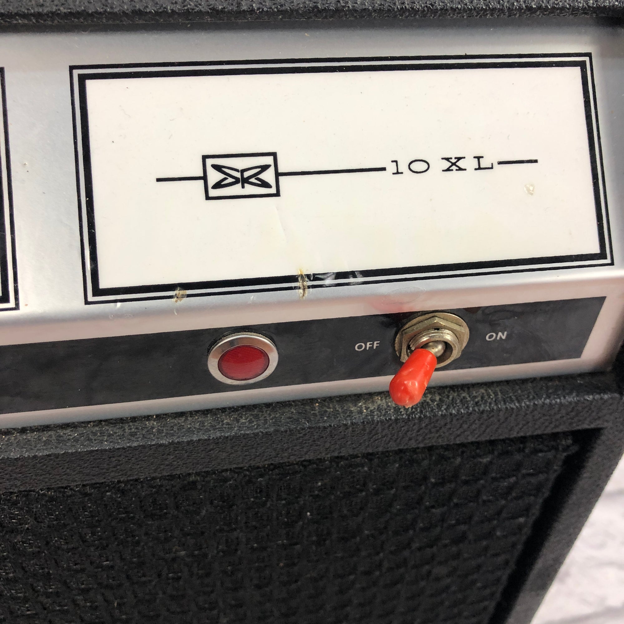 Vintage 1960's Silvertone 10XL Combo Guitar Amp