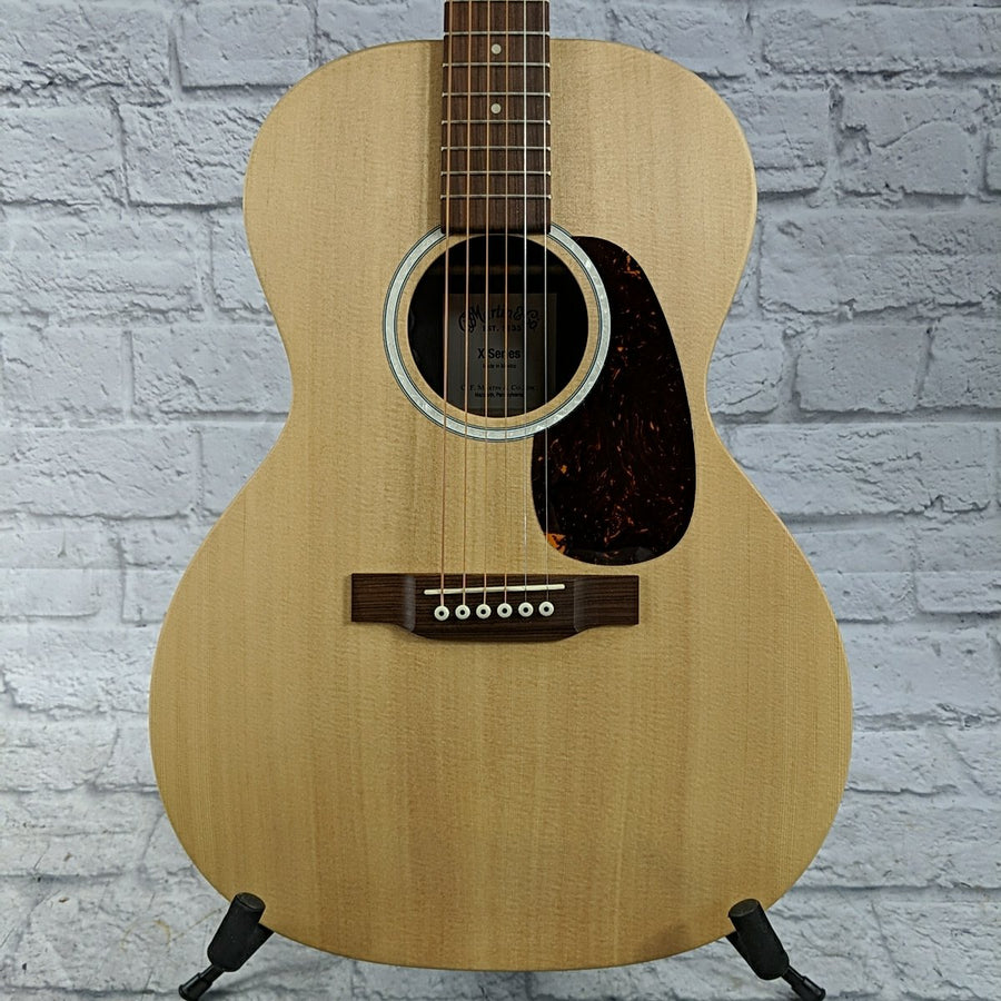 Martin 00L-X2E Concert Acoustic