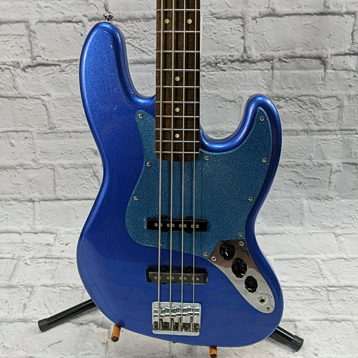 Squier Contempary Jazz Bass Matching Headstock - Evolution Music