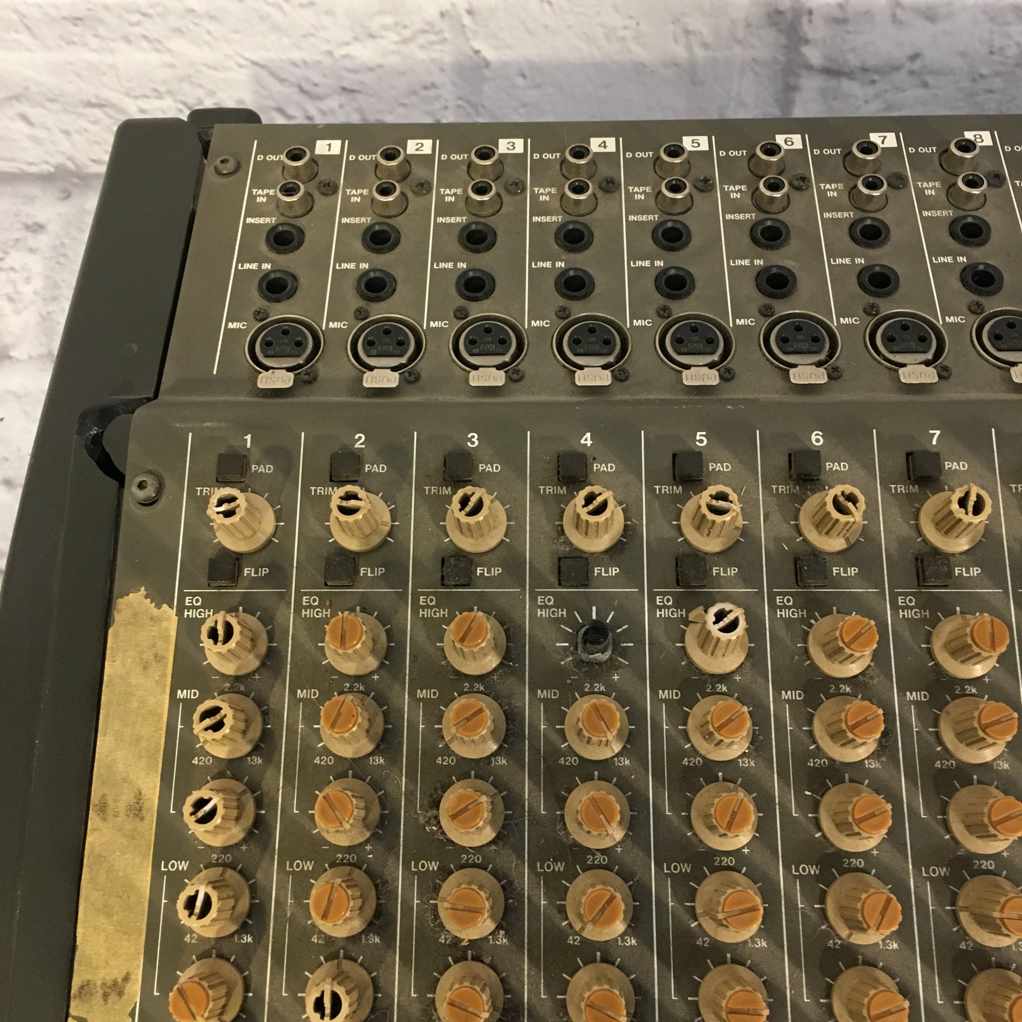 Tascam M-2516 16 Channel Mixer - Evolution Music