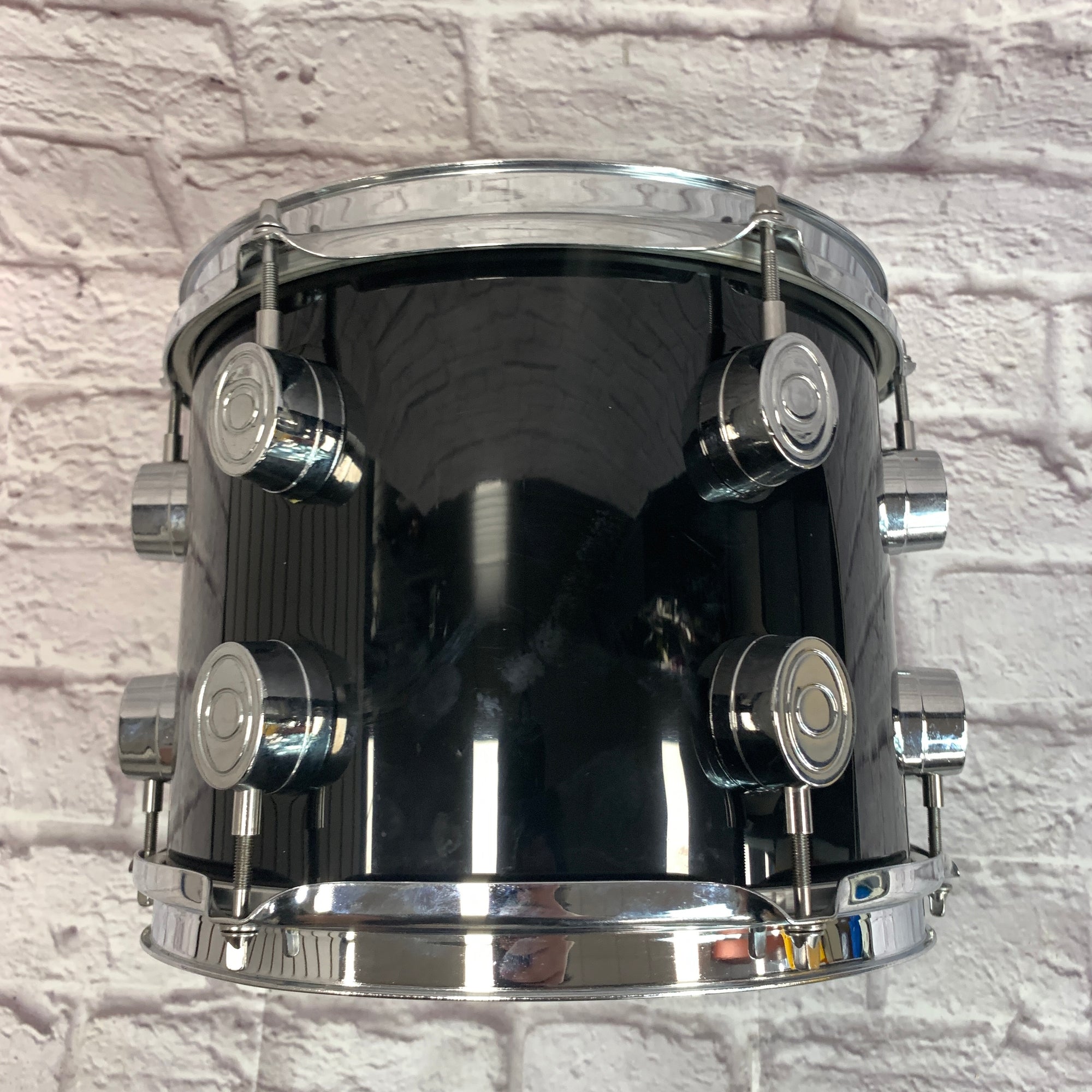 Pacific 10" Tom Black