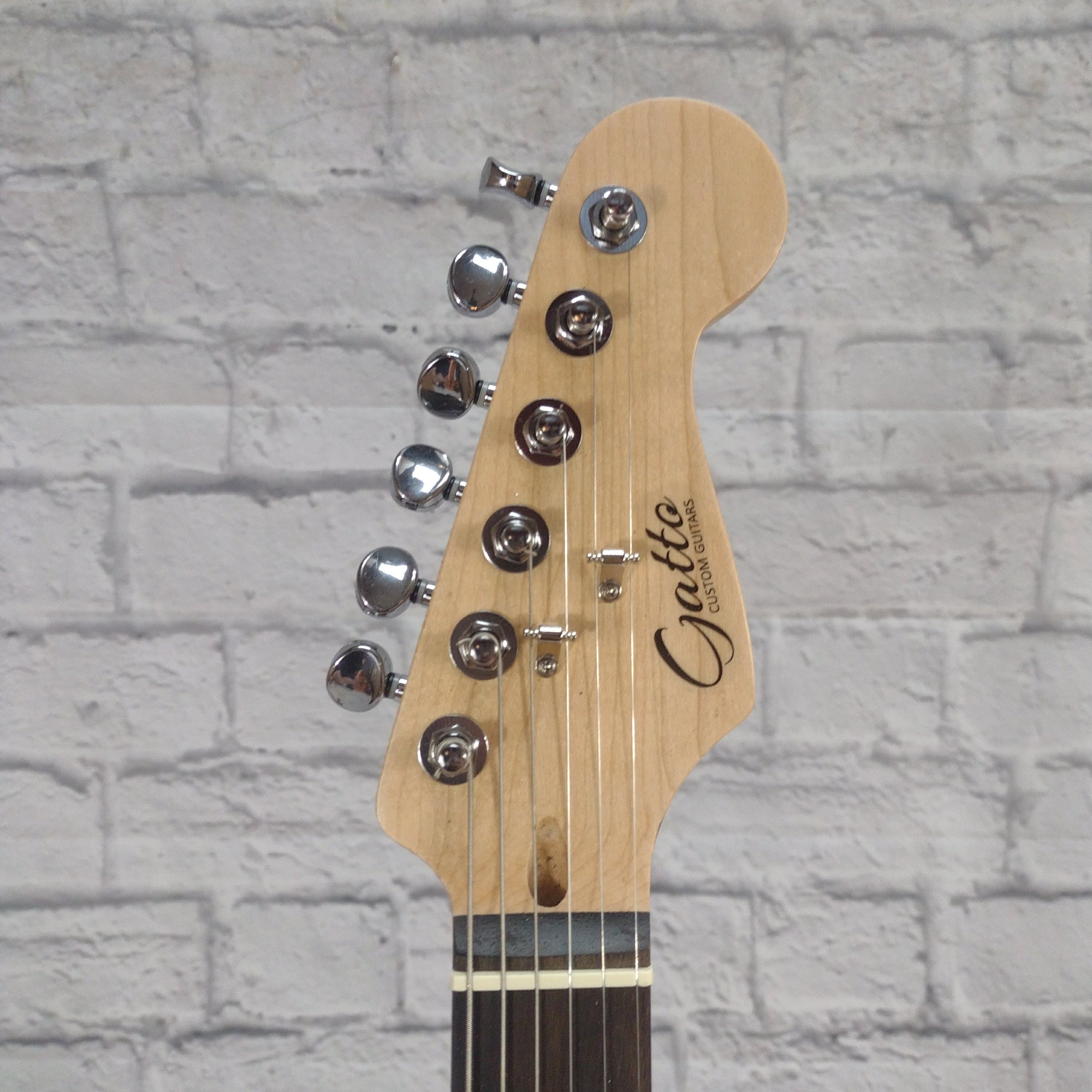 Gatto Strat Style Candy Tangerine EMG Electric Guitar