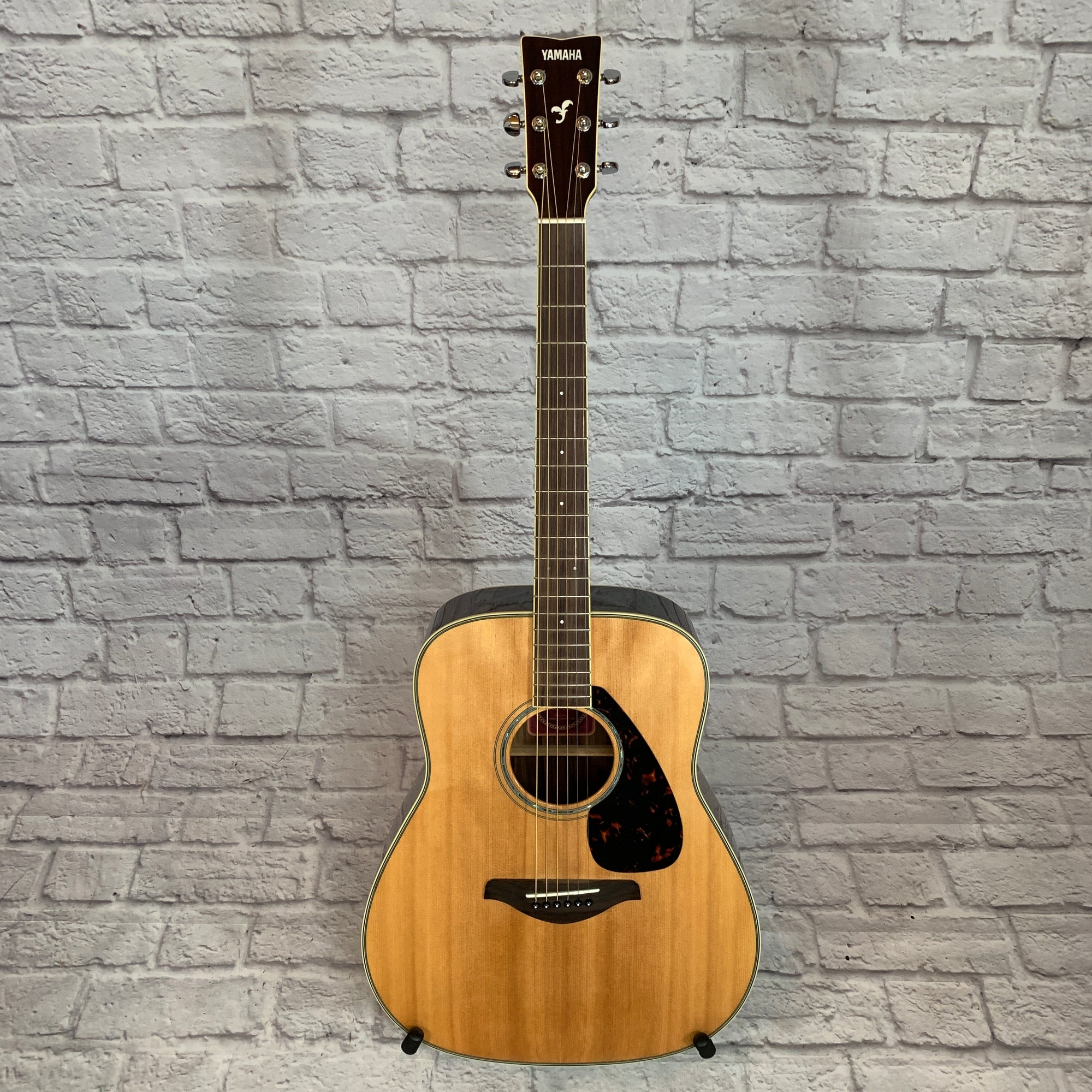 Yamaha FG730S Acoustic Guitar w/ Case - Evolution Music