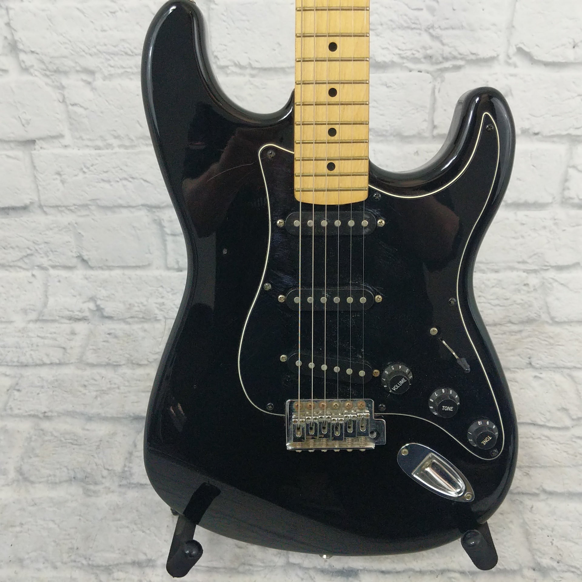 Squier Vintage Modified 70's Stratocaster - Evolution Music