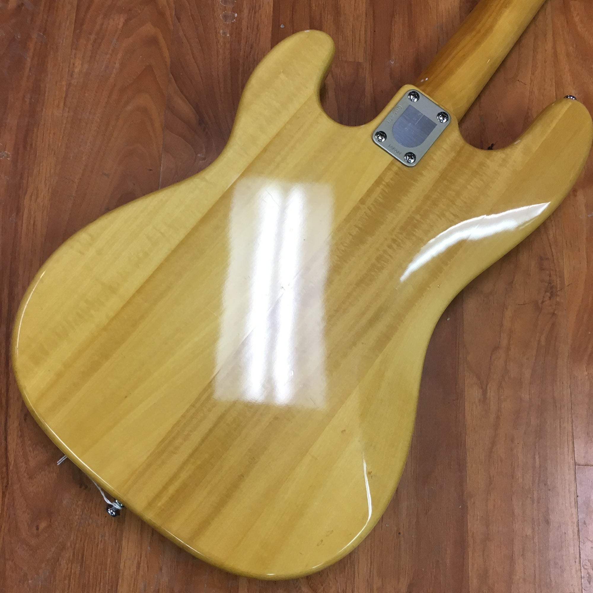 Univox Precision Bass, Lawsuit Era w/ Case